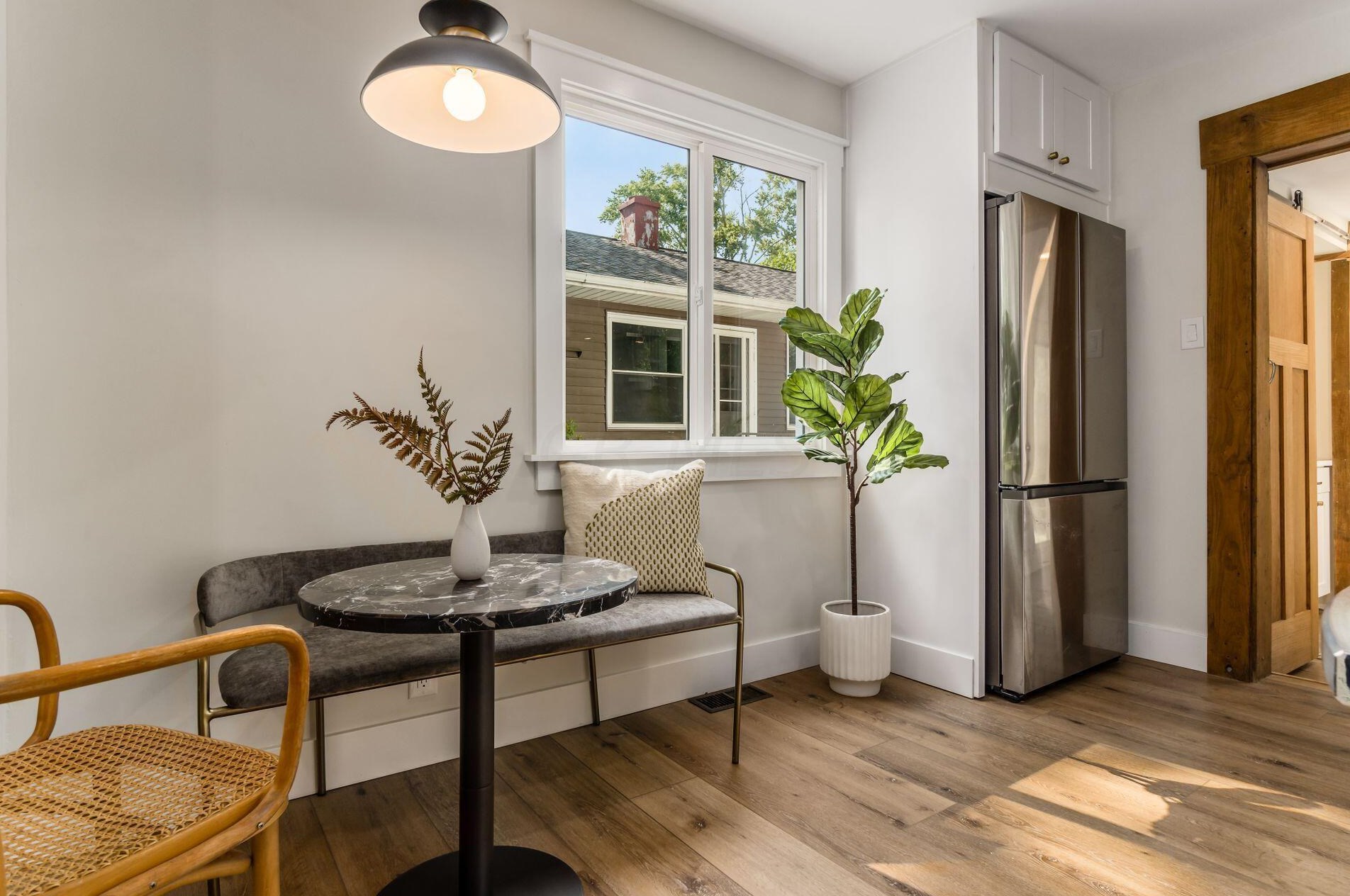 448 Chase Rd, Columbus OH 43214-1104 exterior