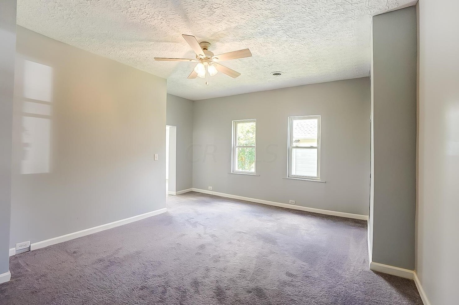 621 Mound St, Circleville OH  43113-1824 exterior