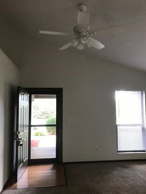 1329 Clement Dr, Columbus OH 43085-1550 exterior