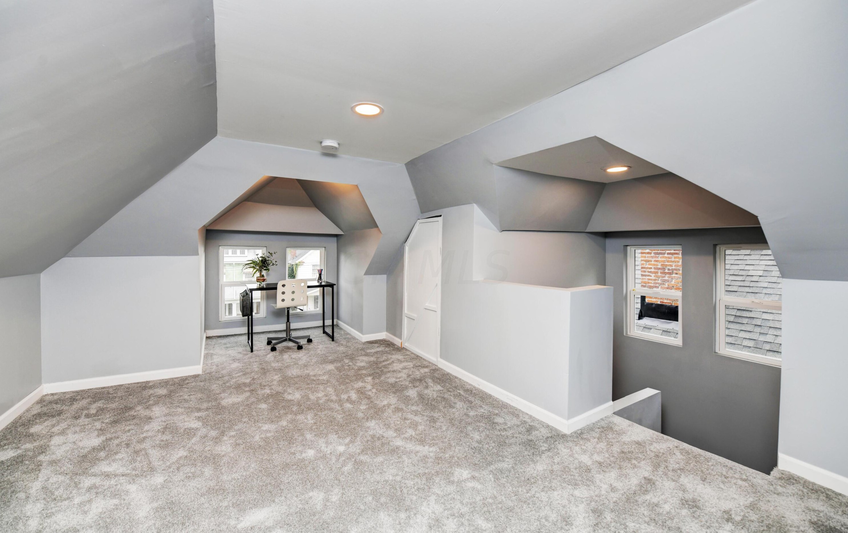 58 Terrace Ave, Columbus OH  43204-3731 exterior