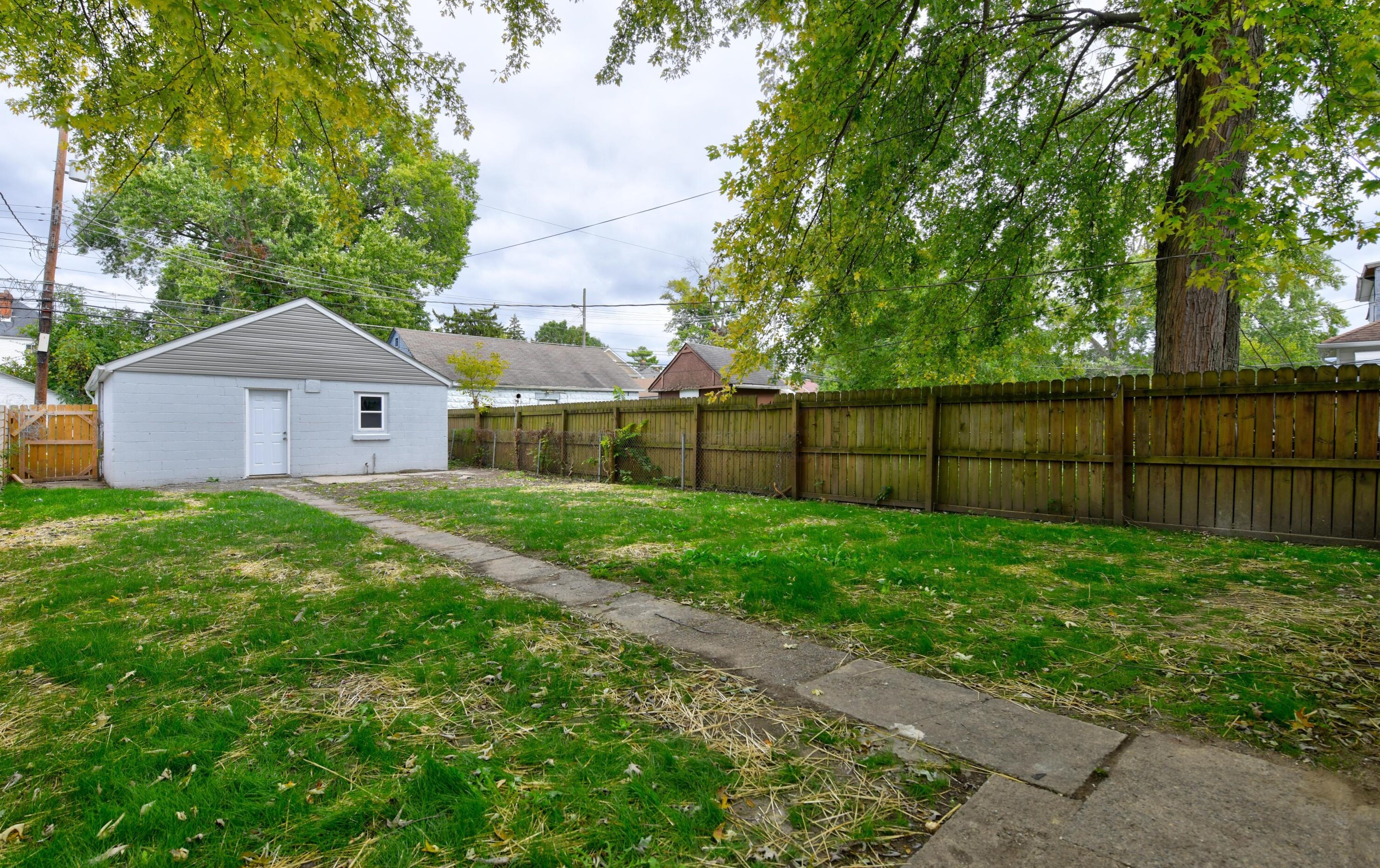 58 Terrace Ave, Columbus OH  43204-3731 exterior