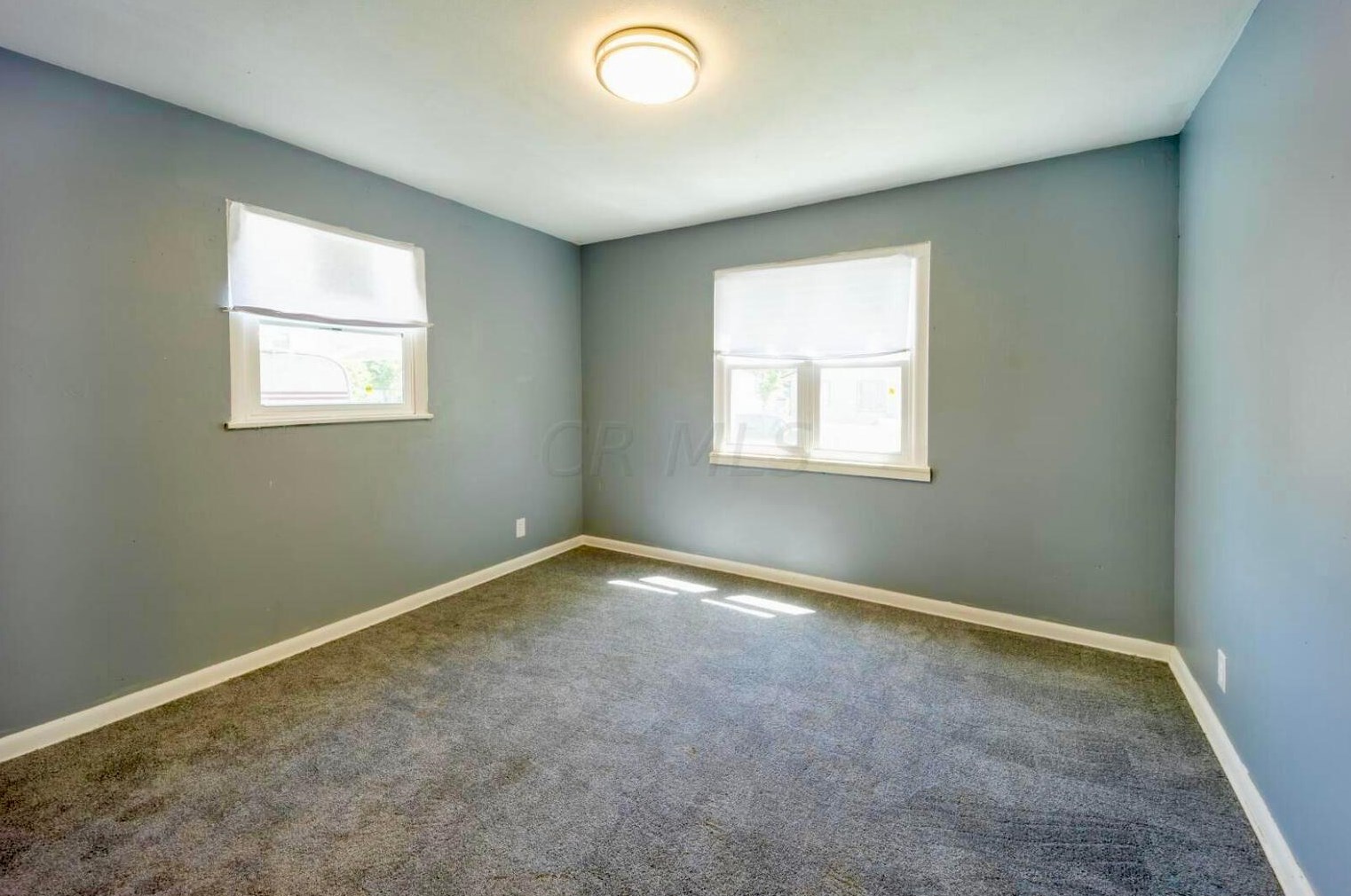 1490 24 Ave, Columbus OH 43211-2543 exterior