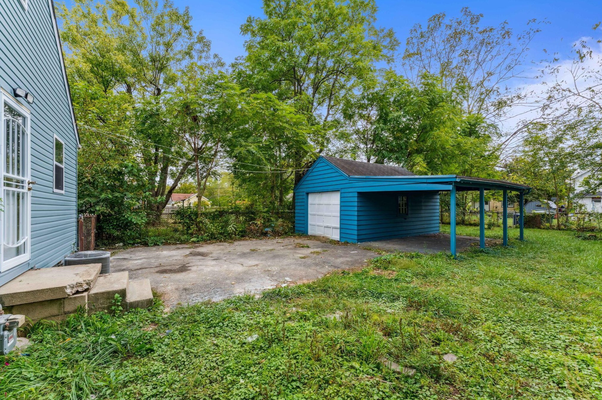 1403 Republic Ave, Columbus OH 43211-1422 exterior