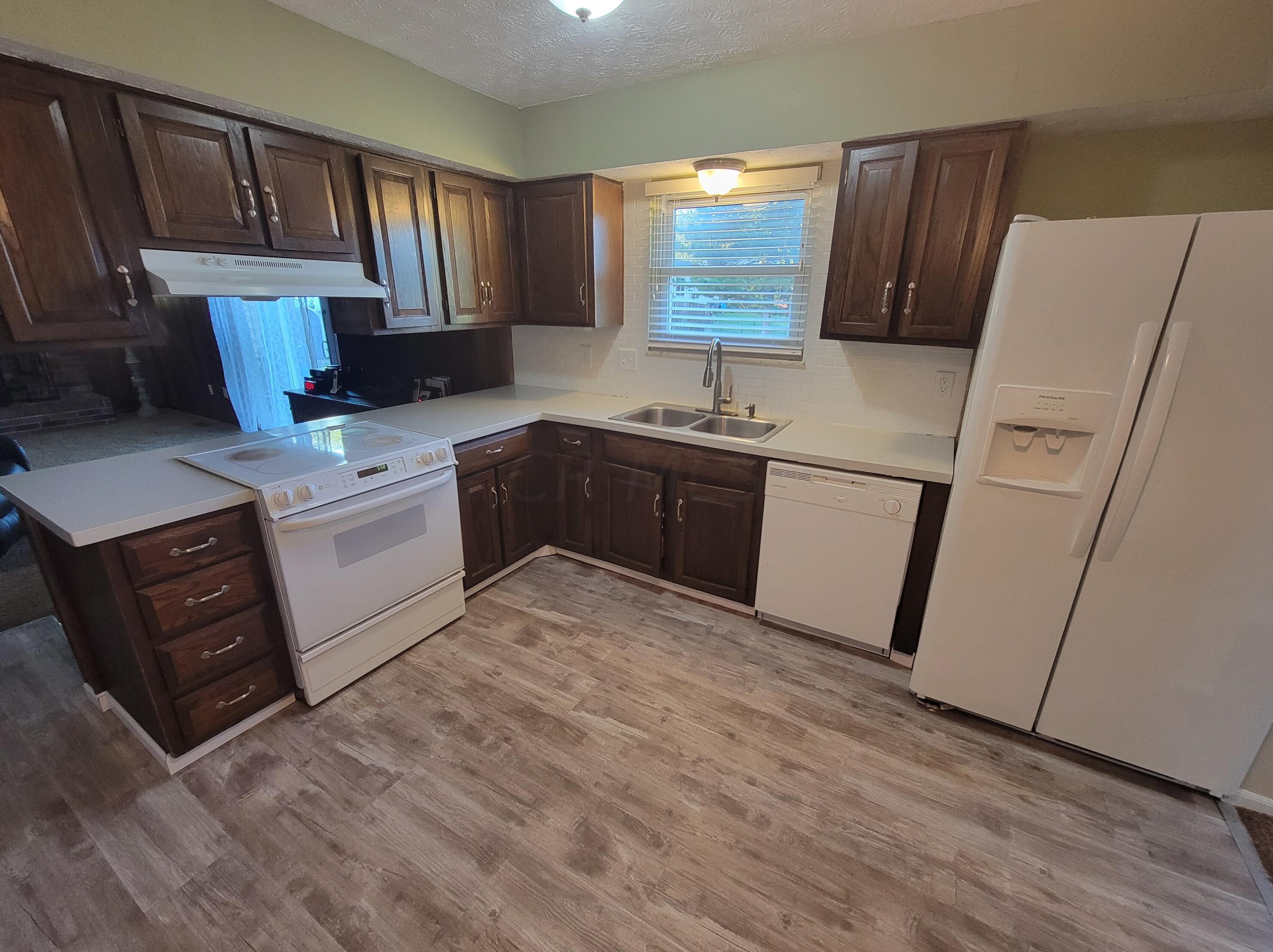 2640 Millrace Dr, Columbus OH 43207-4625 exterior