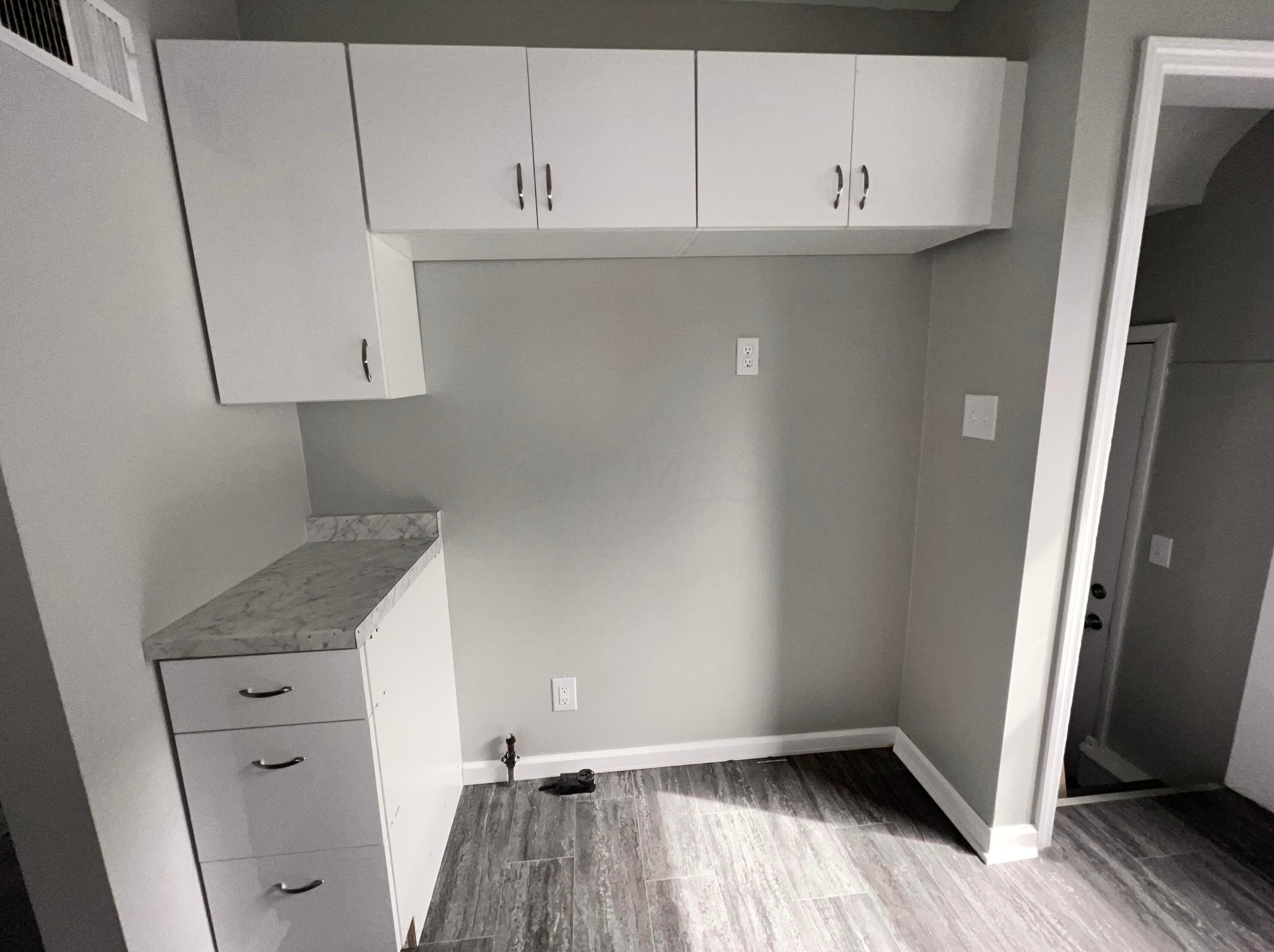 800 Wiltshire Rd, Columbus OH 43204-2338 exterior