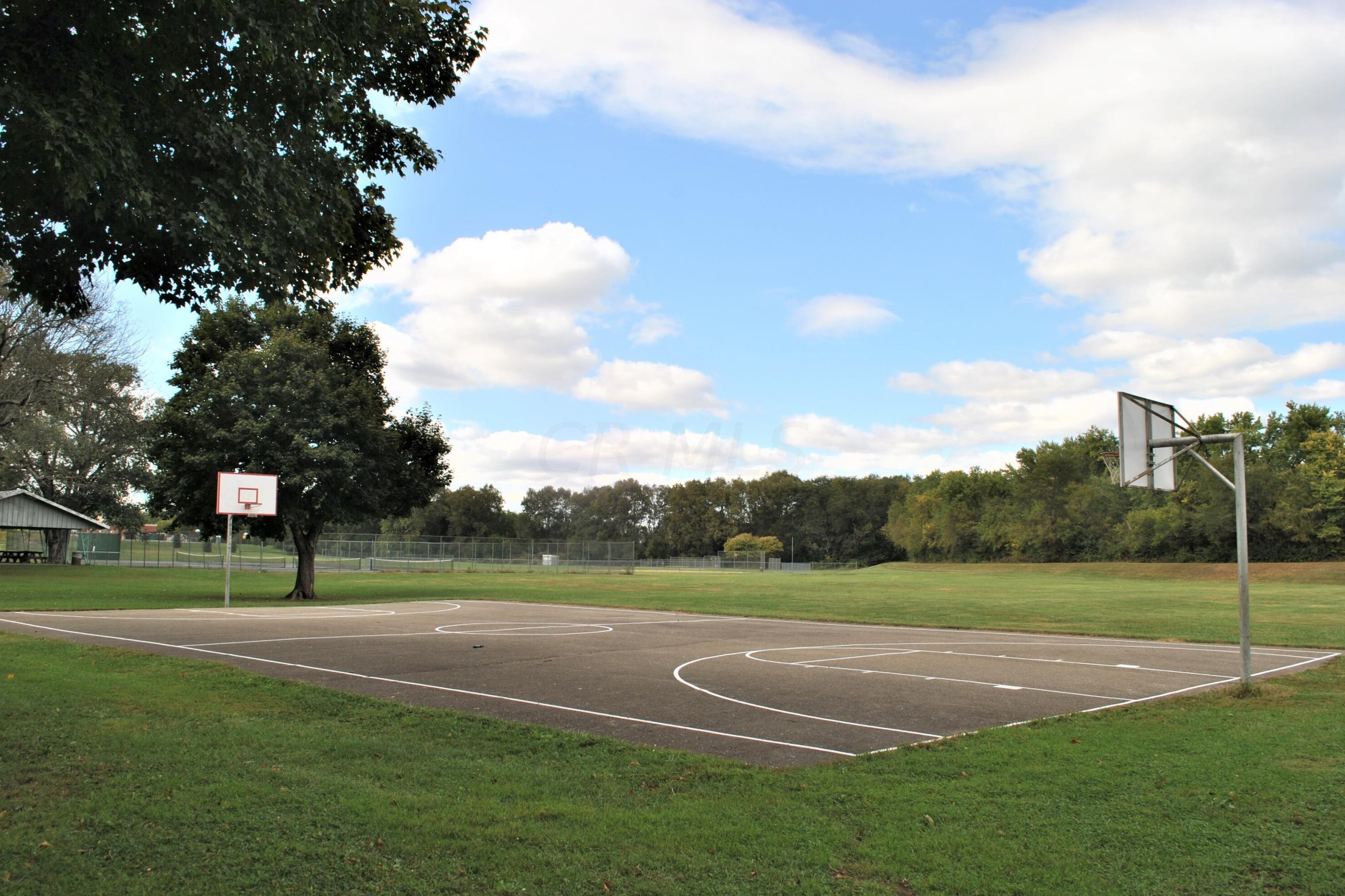 417 Reese Ave, Lancaster OH 43130-4512 exterior