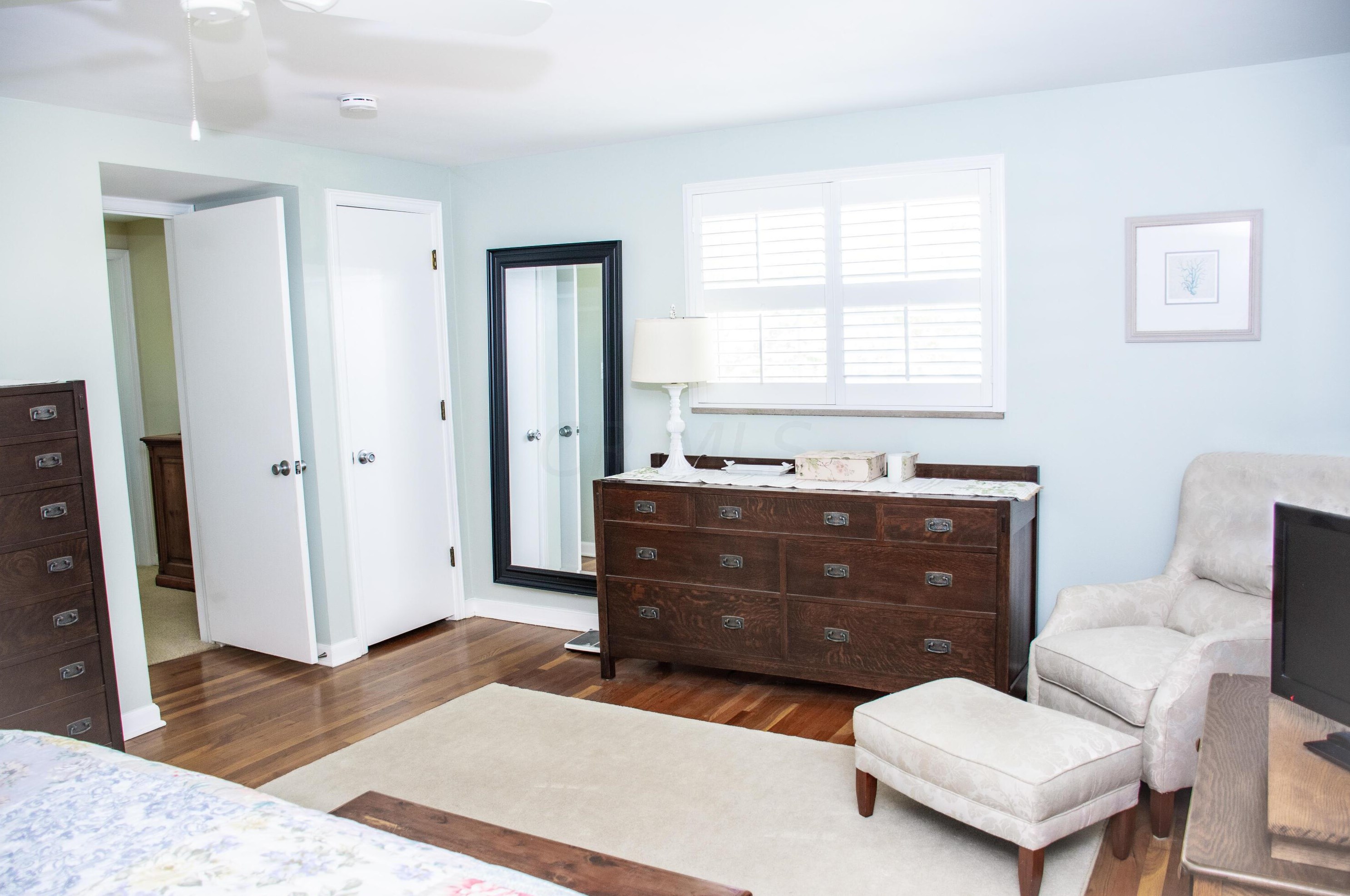 2276 Blvd, Columbus OH 43221-2909 exterior