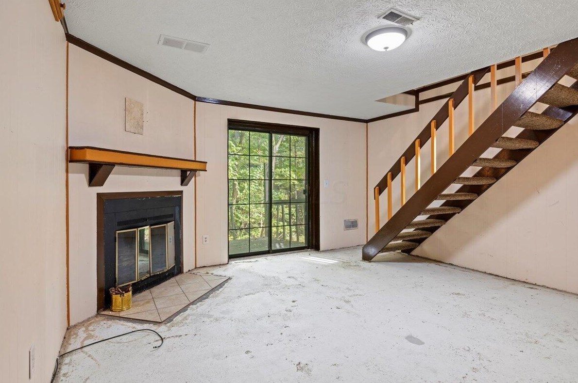 3034 Cooper Blf Dr, Columbus OH 43231-2959 exterior