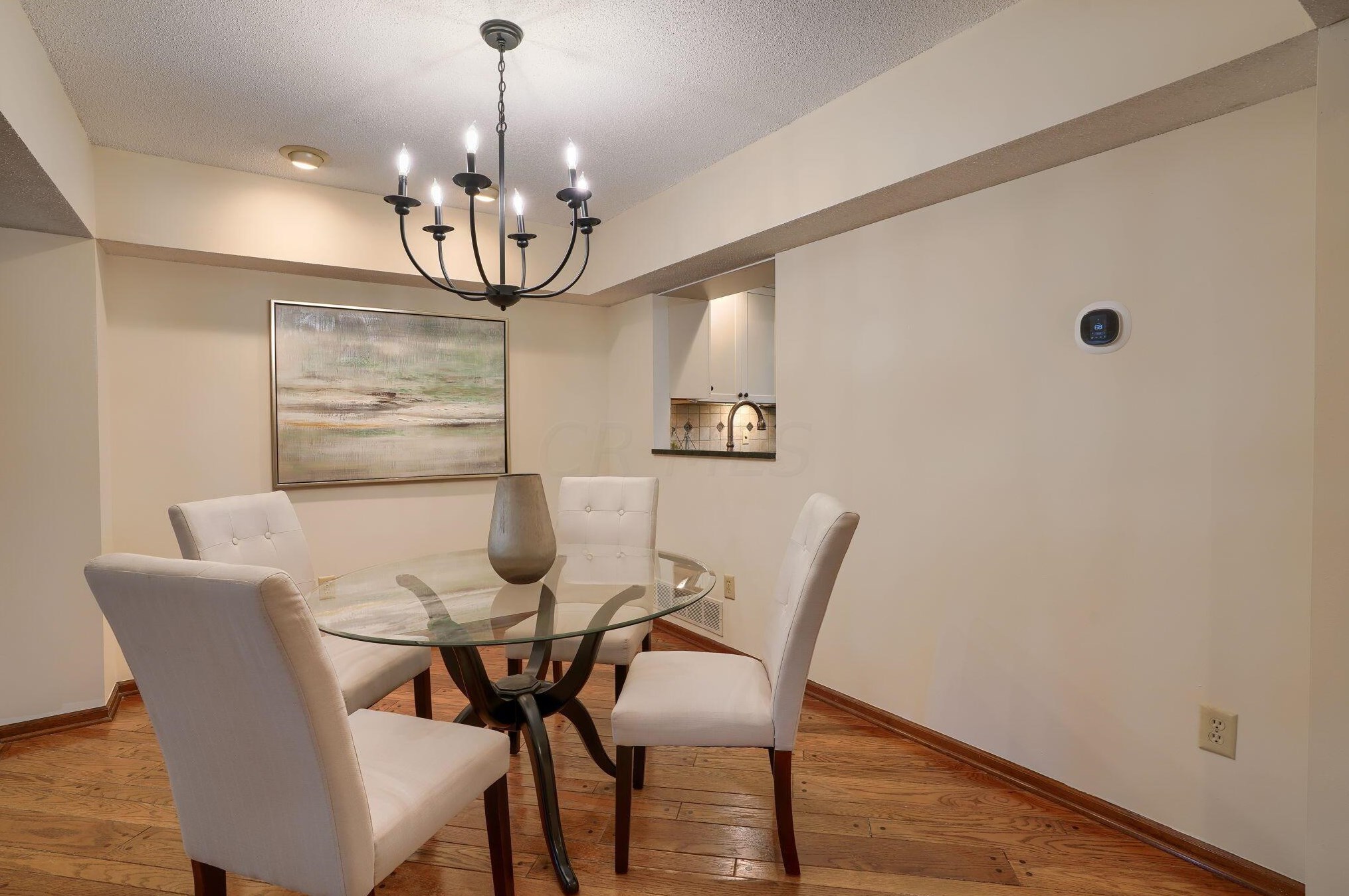 2207 Sandston Rd, Columbus OH 43220-5405 exterior