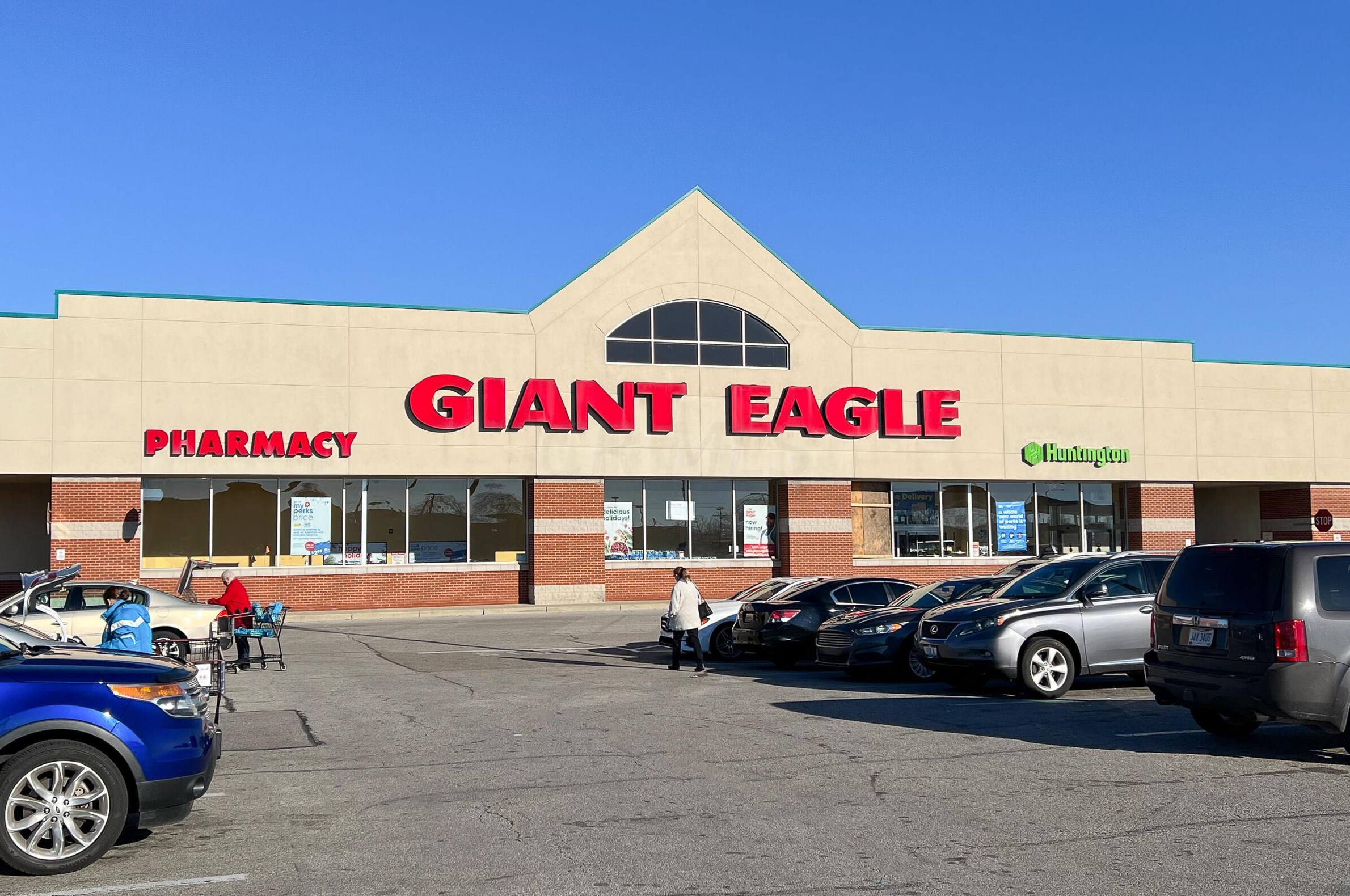 236 Danhurst Rd, Columbus OH 43228-1343 exterior