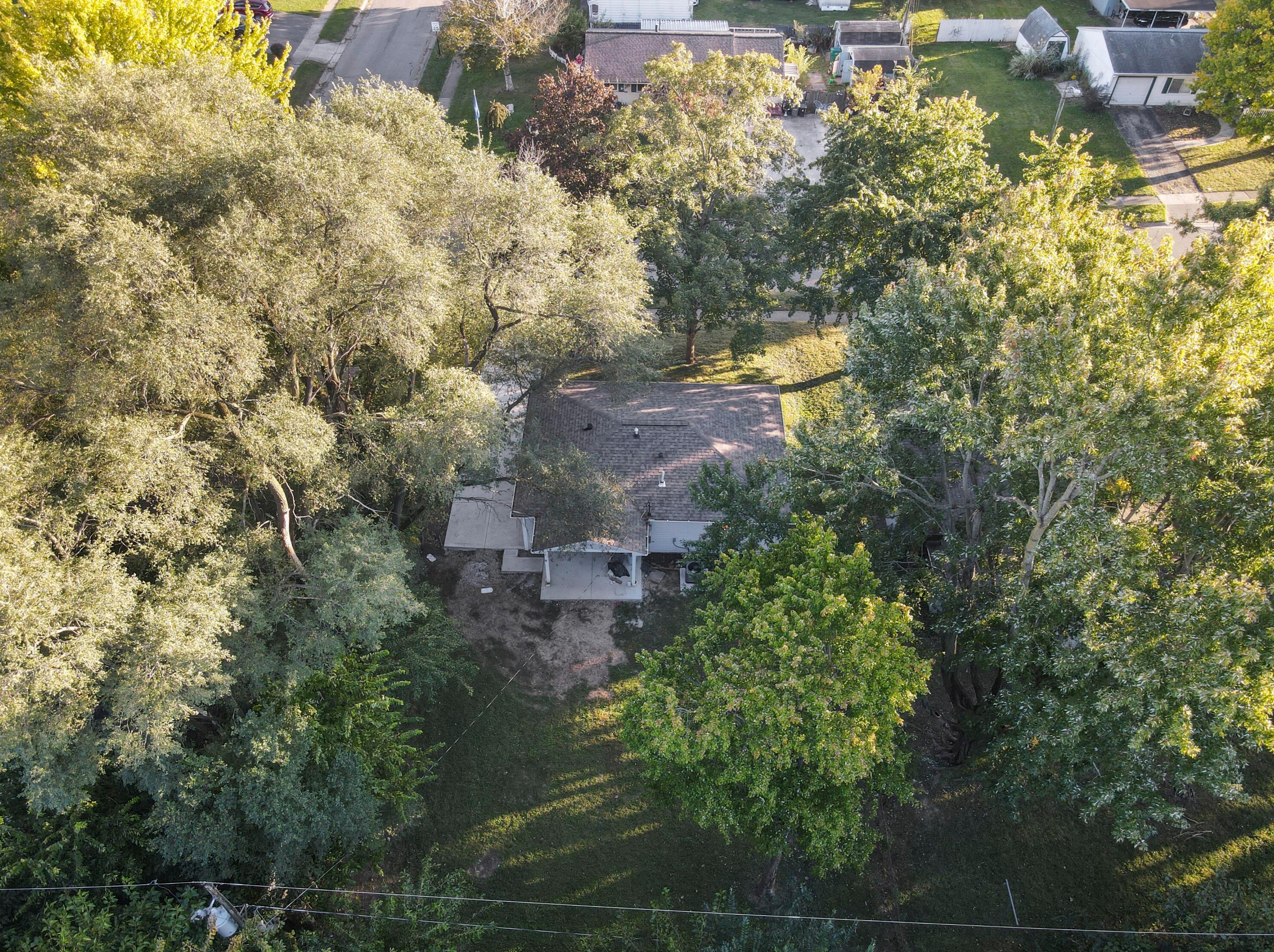 5338 Newport Rd, Columbus OH 43232-6324 exterior