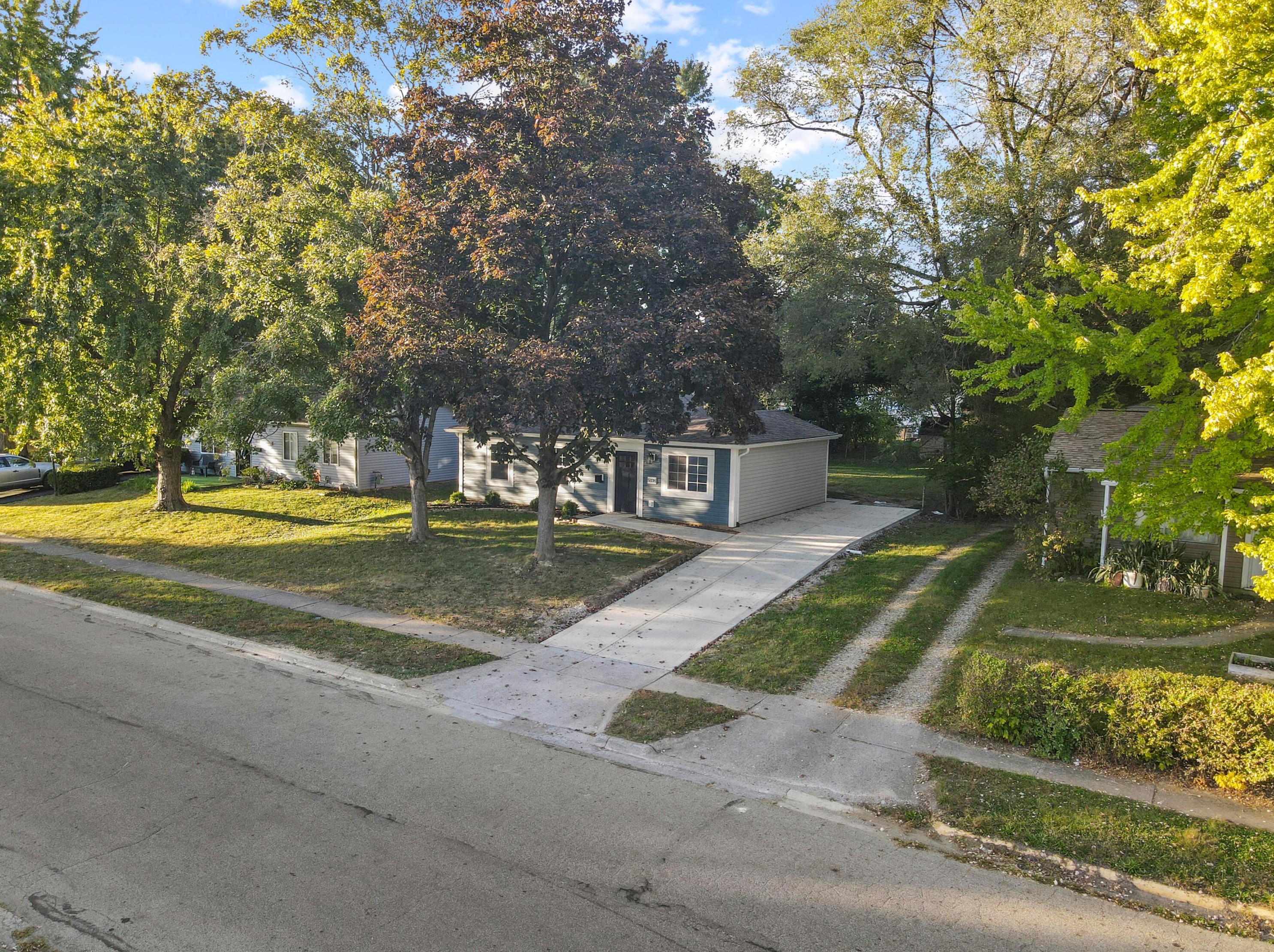 5338 Newport Rd, Columbus OH 43232-6324 exterior