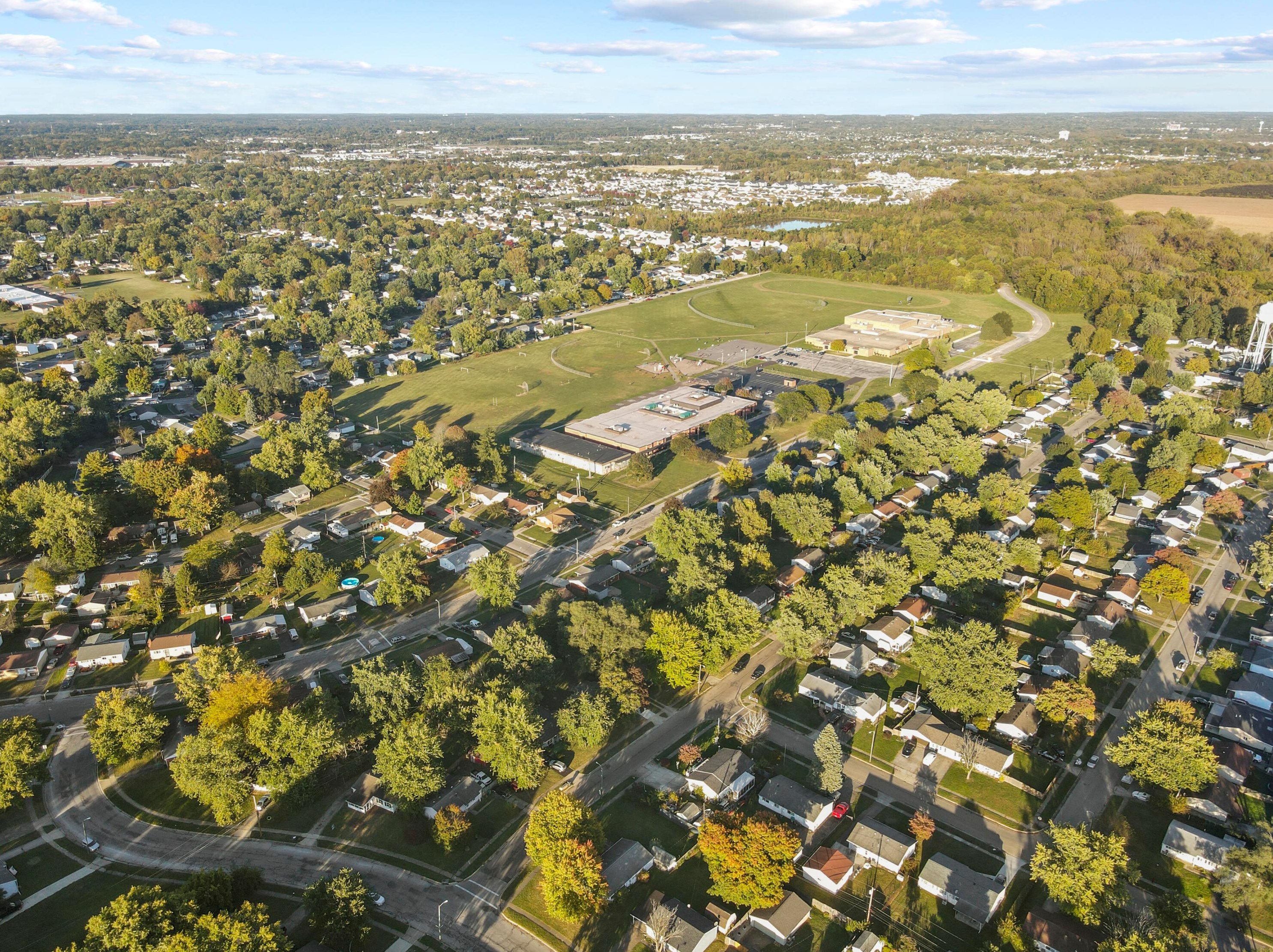 5338 Newport Rd, Columbus OH 43232-6324 exterior