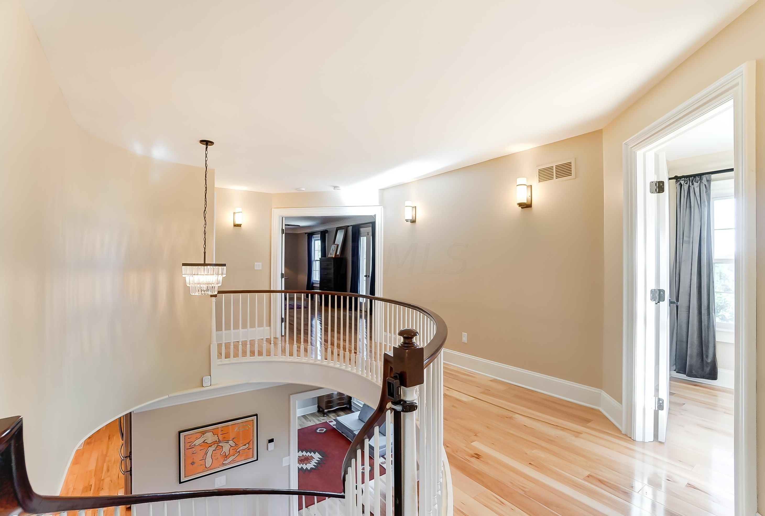 2437 Old Columbus Rd, Granville OH  43023-9678 exterior