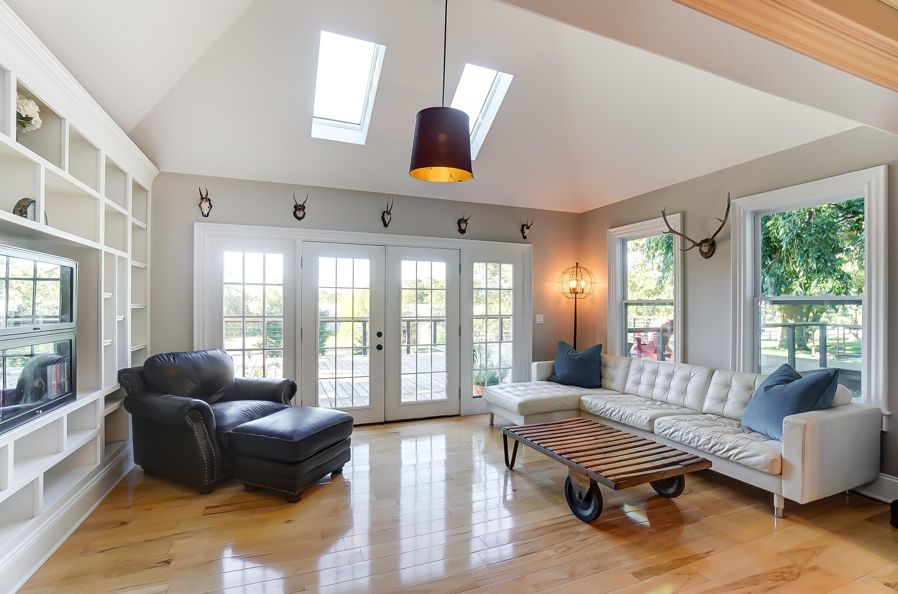 2437 Old Columbus Rd, Granville OH  43023-9678 exterior