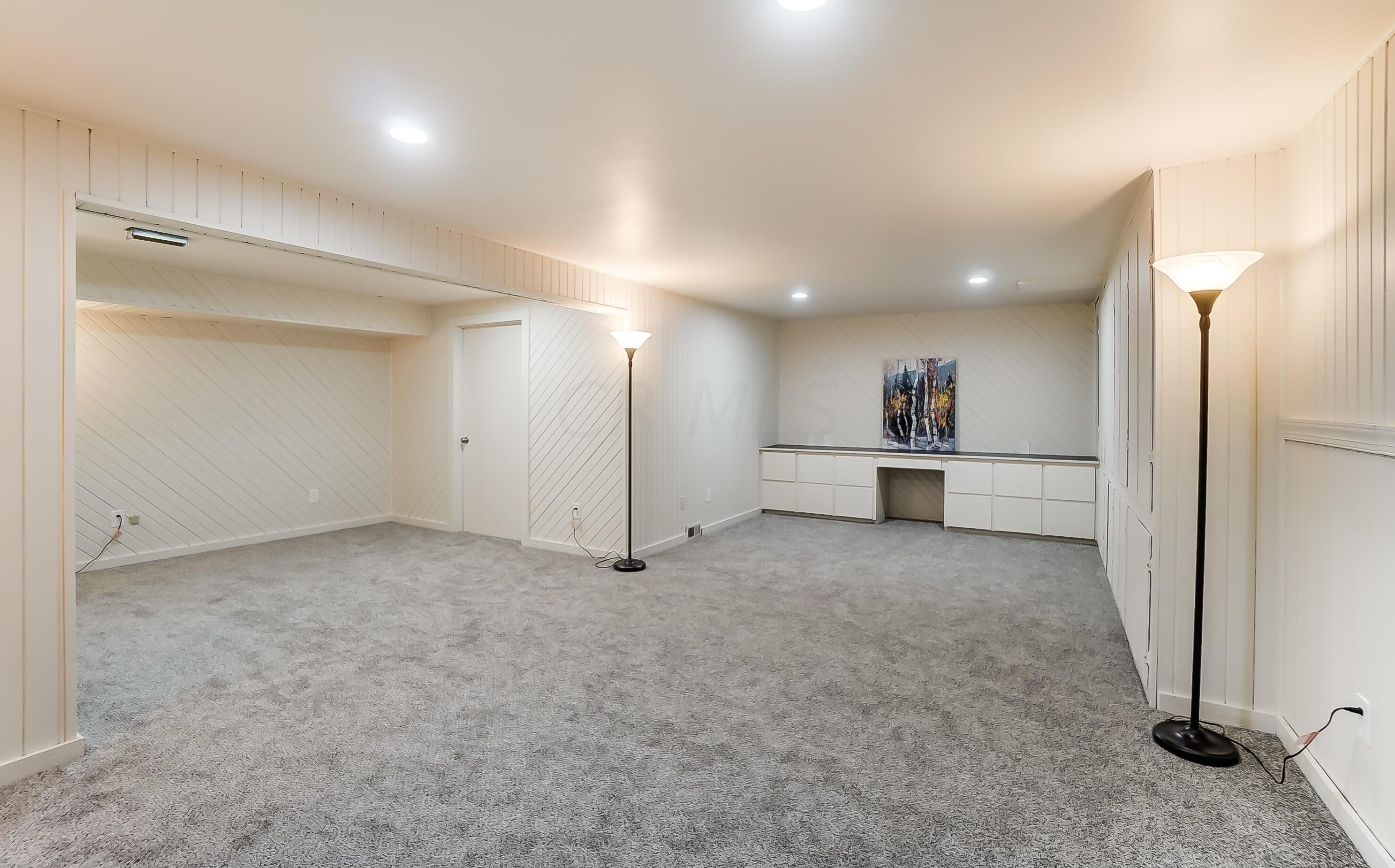 2437 Old Columbus Rd, Granville OH  43023-9678 exterior