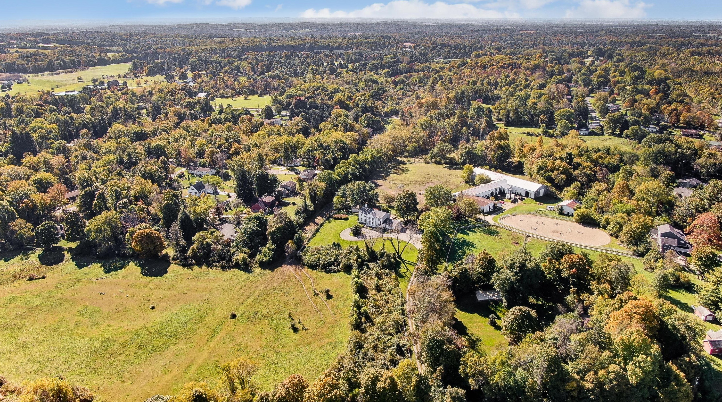 2437 Old Columbus Rd, Granville OH  43023-9678 exterior