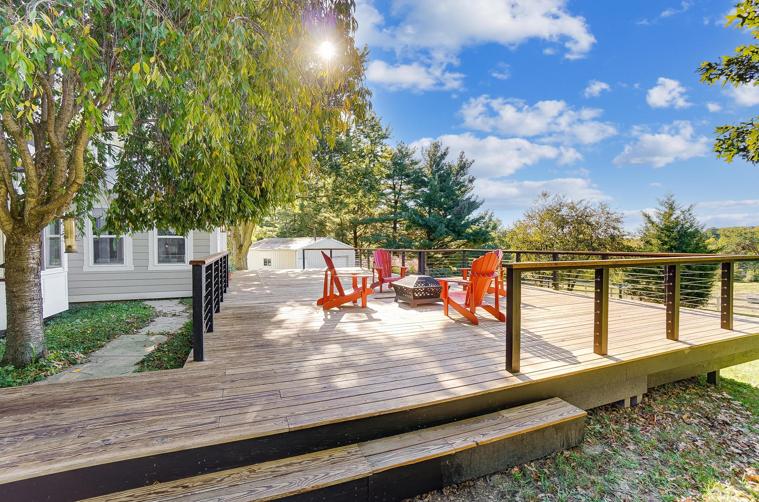 2437 Old Columbus Rd, Granville OH  43023-9678 exterior