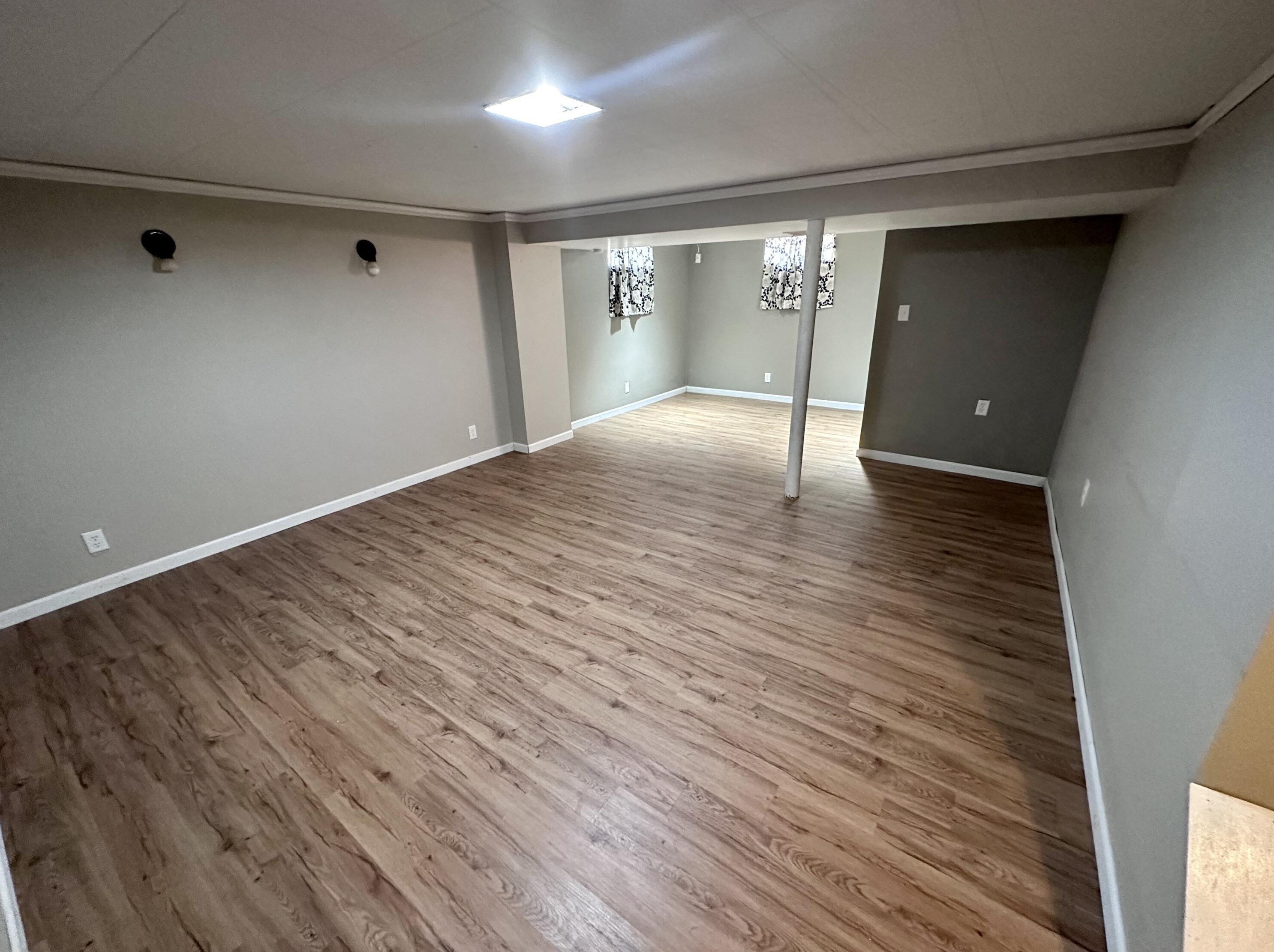 456 Bernhard Rd, Columbus OH 43213-1936 exterior