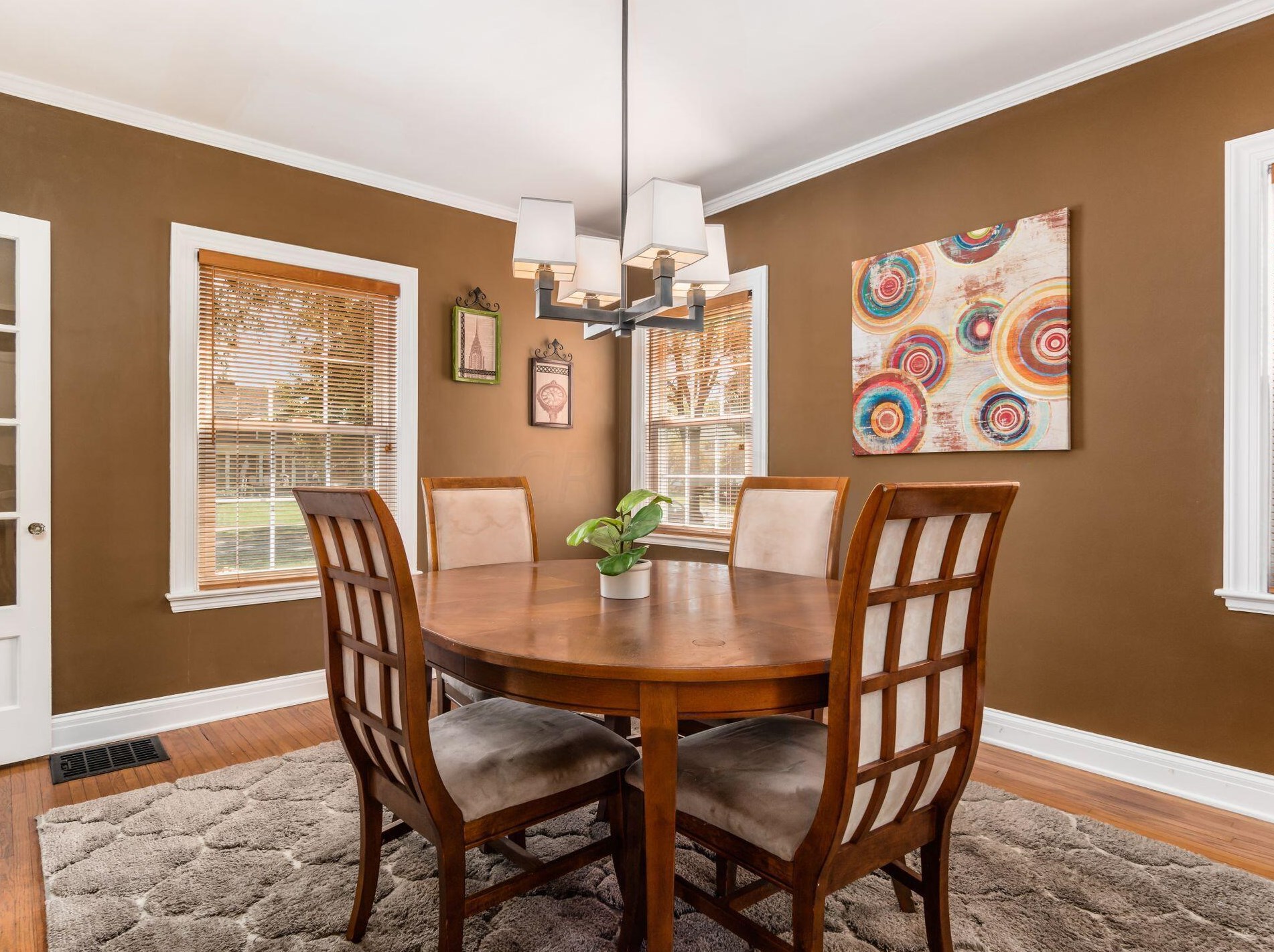 89 Remington Rd, Columbus OH 43209-2458 exterior