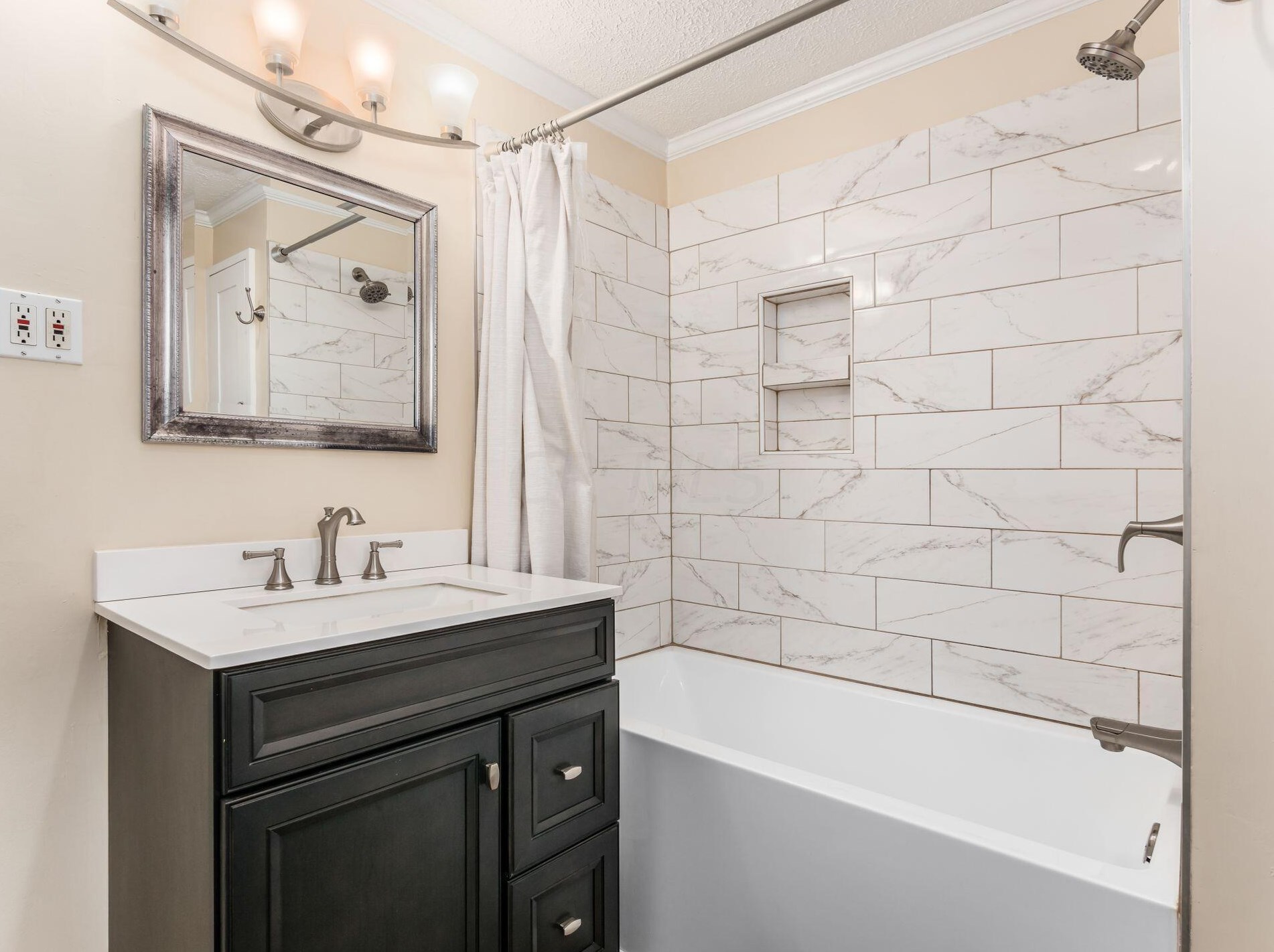 89 Remington Rd, Columbus OH 43209-2458 exterior