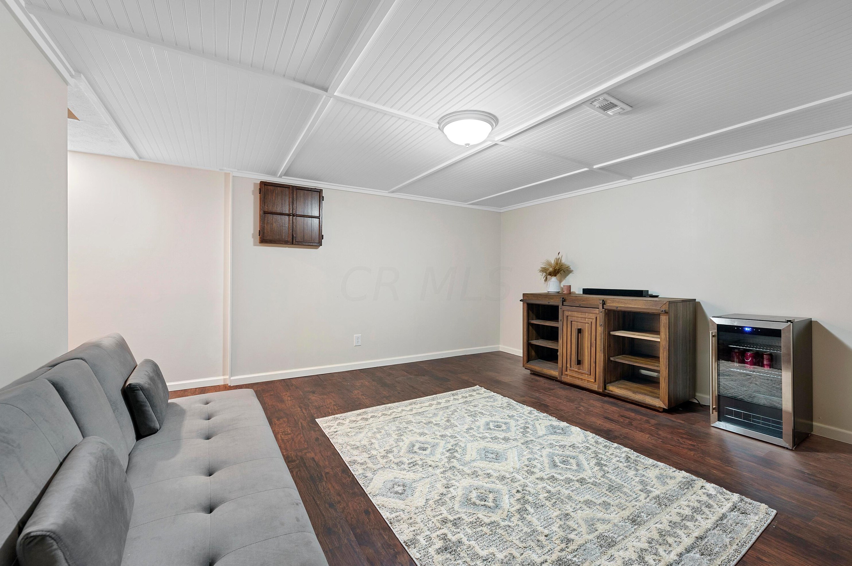 5101 Sansom Ct, Columbus OH 43220-2550 exterior