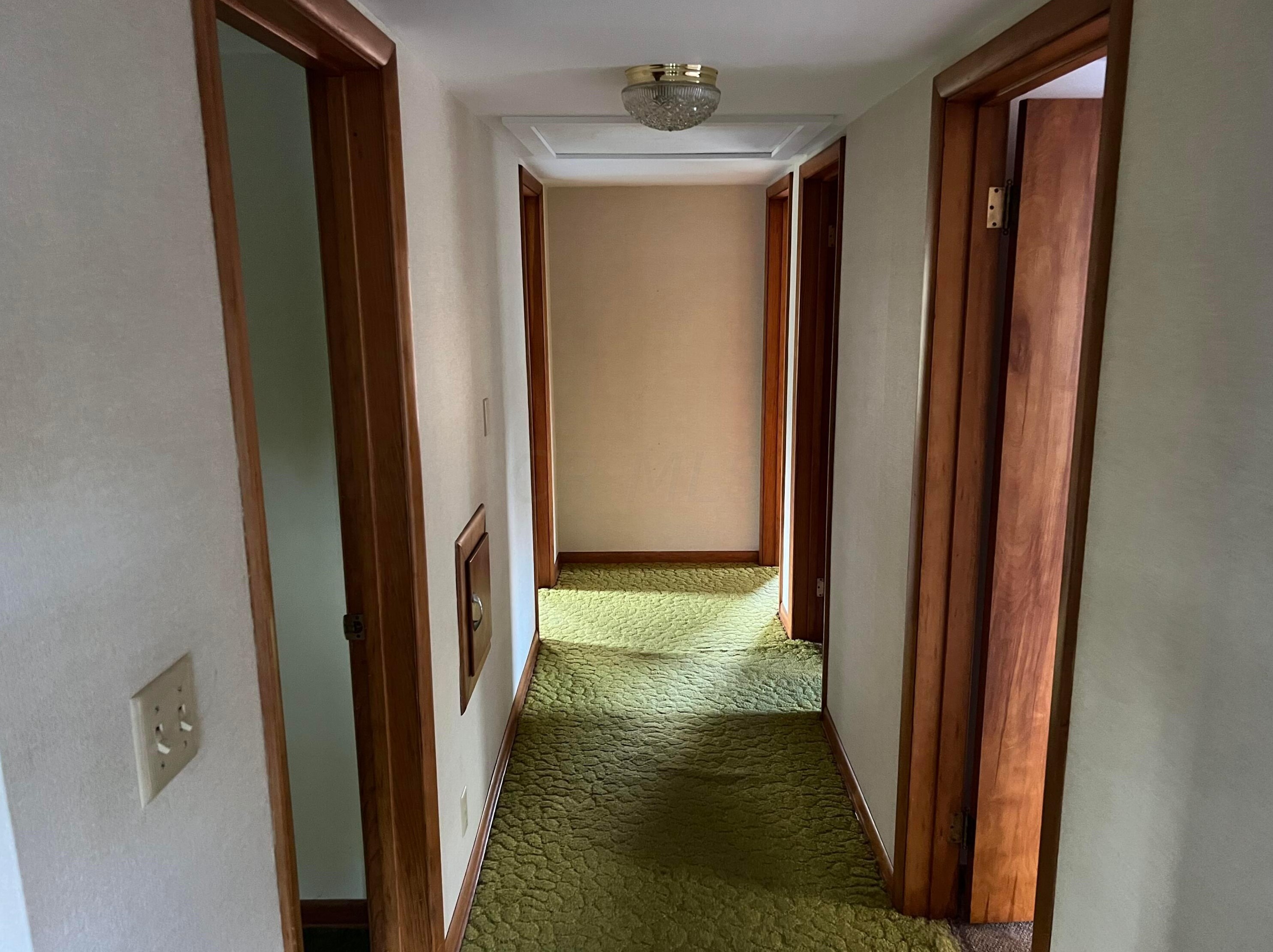 3945 Crawfis Rd, Lancaster OH 43130-9031 exterior