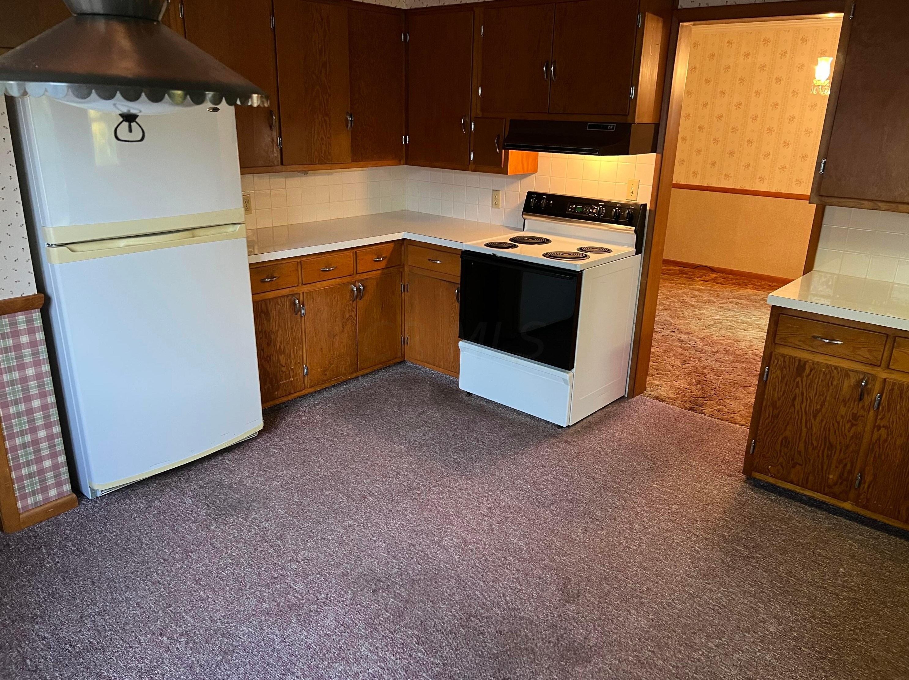 3945 Crawfis Rd, Lancaster OH 43130-9031 exterior