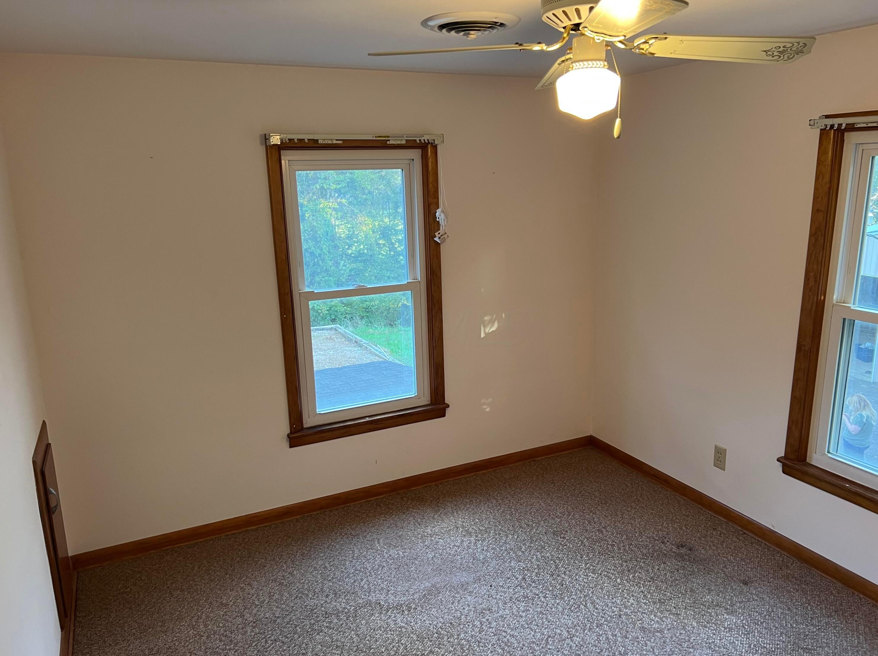 3945 Crawfis Rd, Lancaster OH 43130-9031 exterior