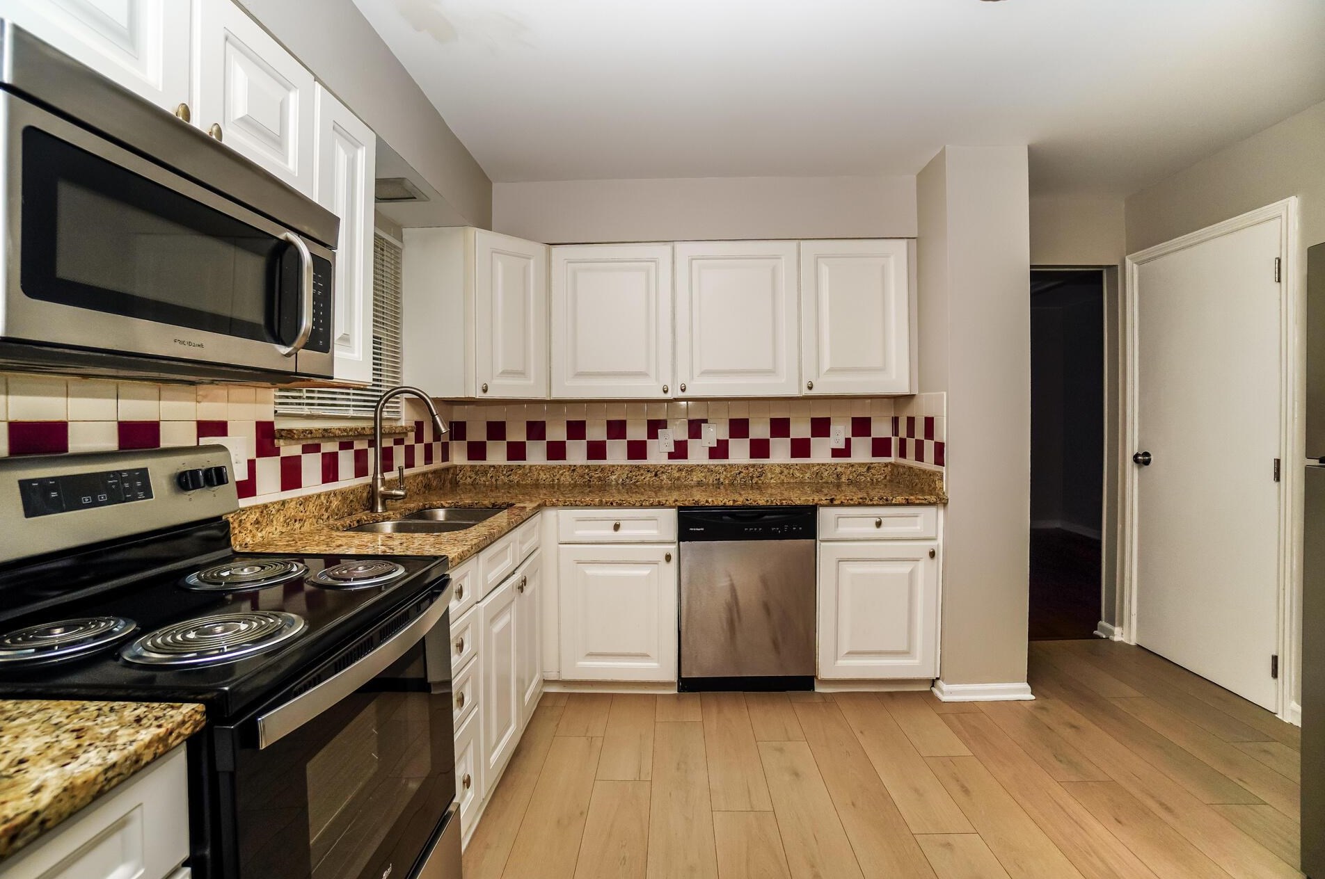 6468 Johnanne St, Columbus OH  43229-2022 exterior