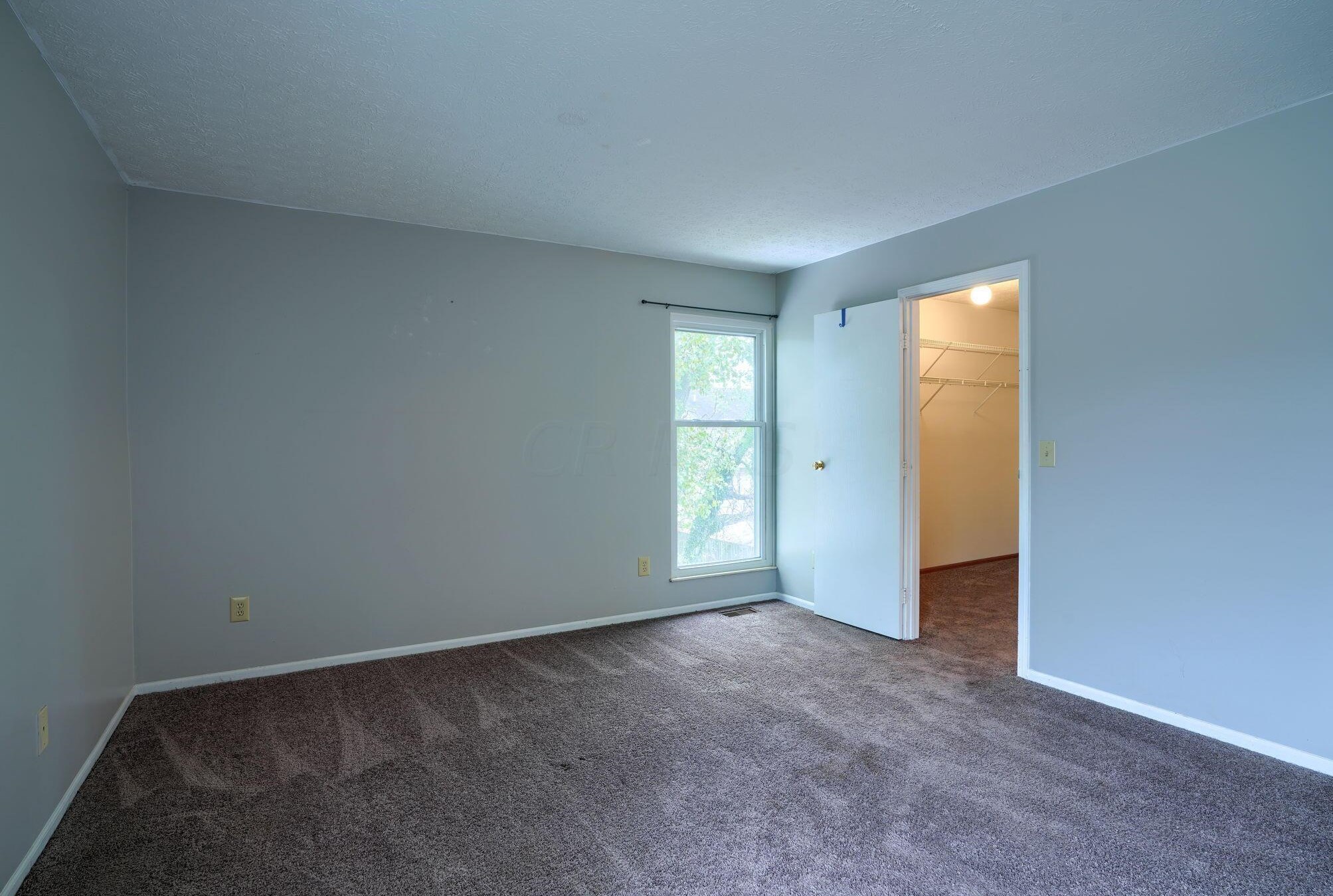 1276 Pinnacle Dr, Columbus OH 43204-1776 exterior