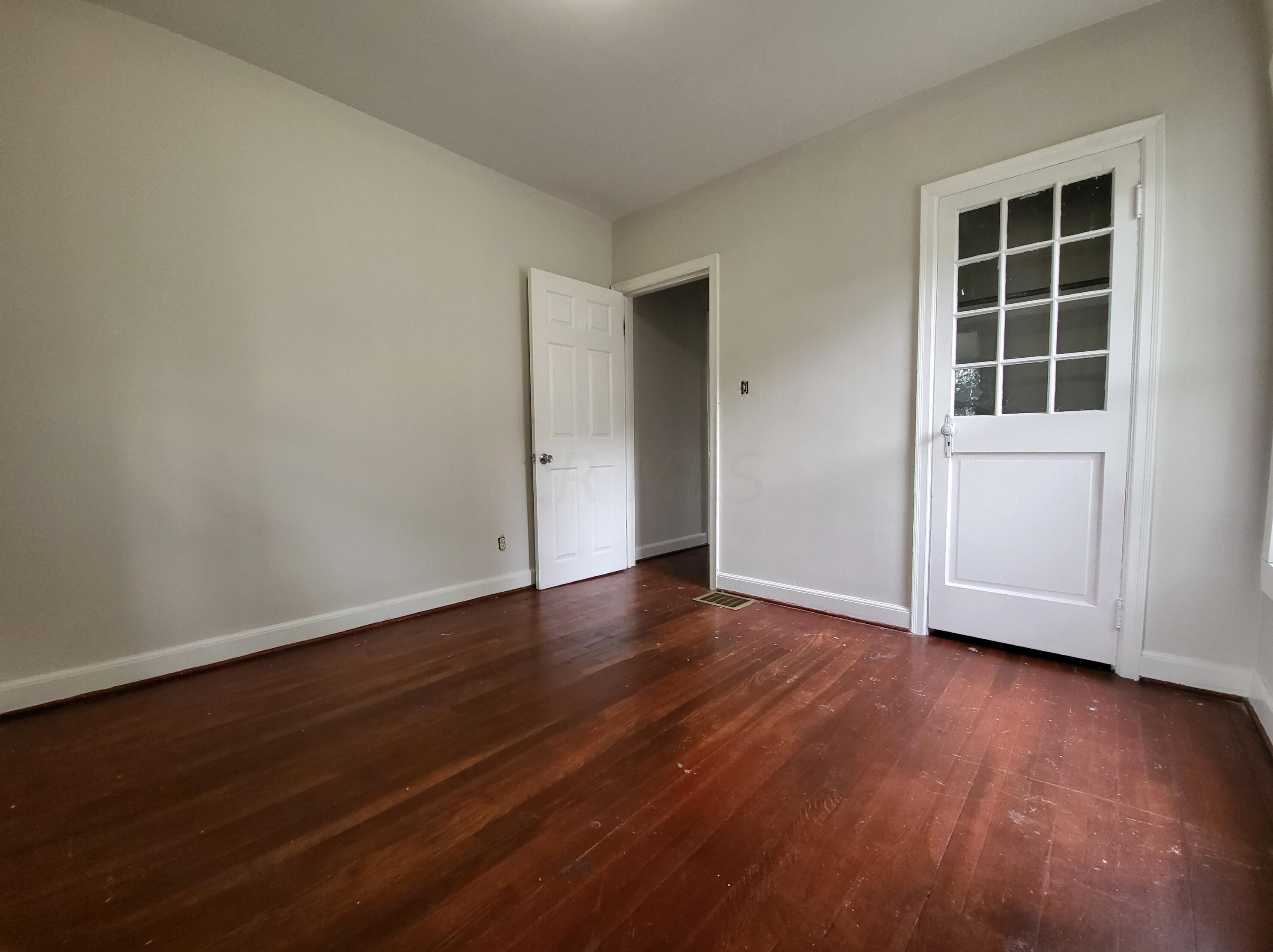 1673 Genessee Ave, Columbus OH 43211-1548 exterior