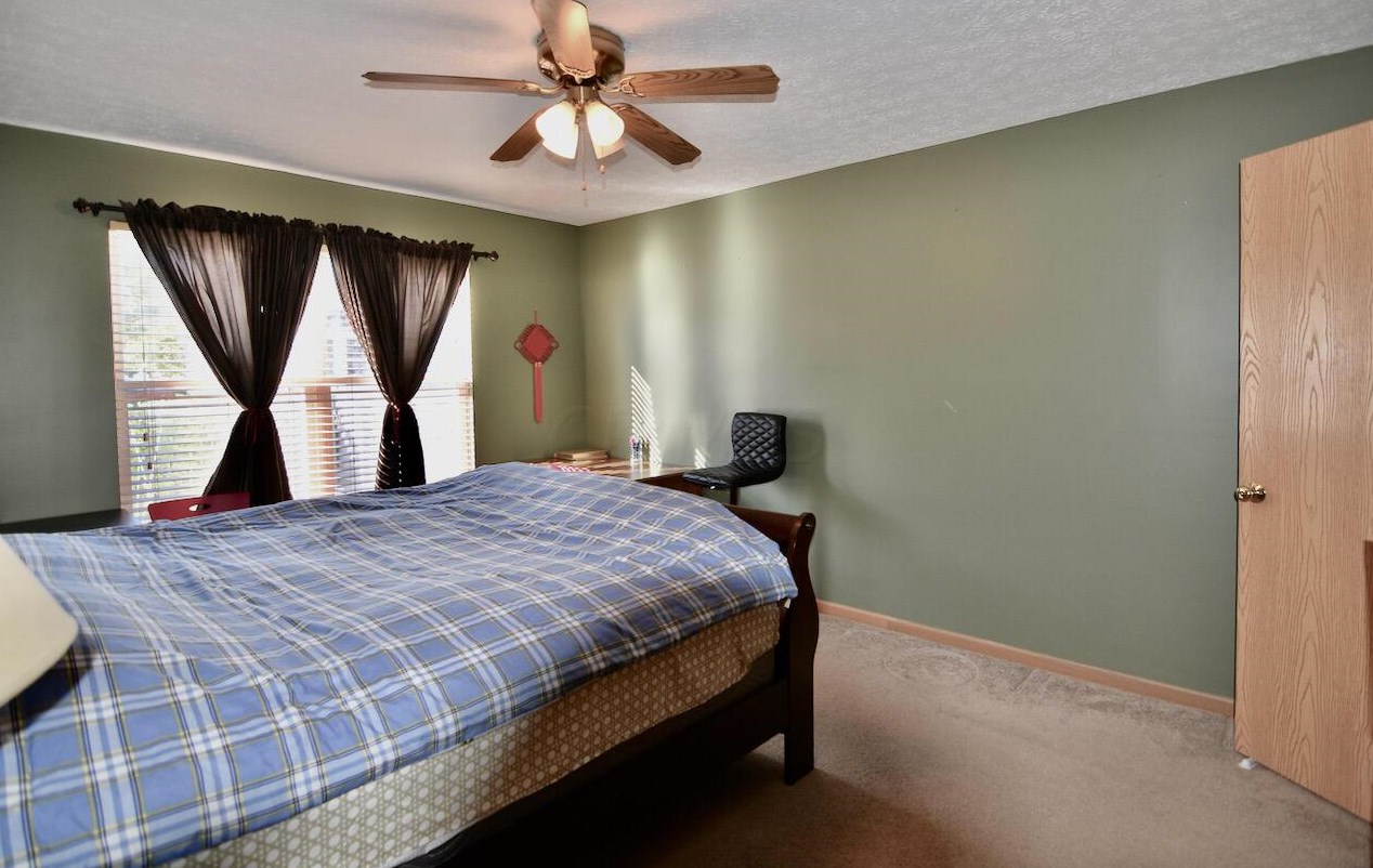 2991 Footloose Dr, Columbus OH 43231-8812 exterior