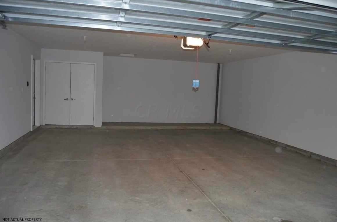 1383 Epworth Forest Dr, Lancaster OH  43130-7755 exterior