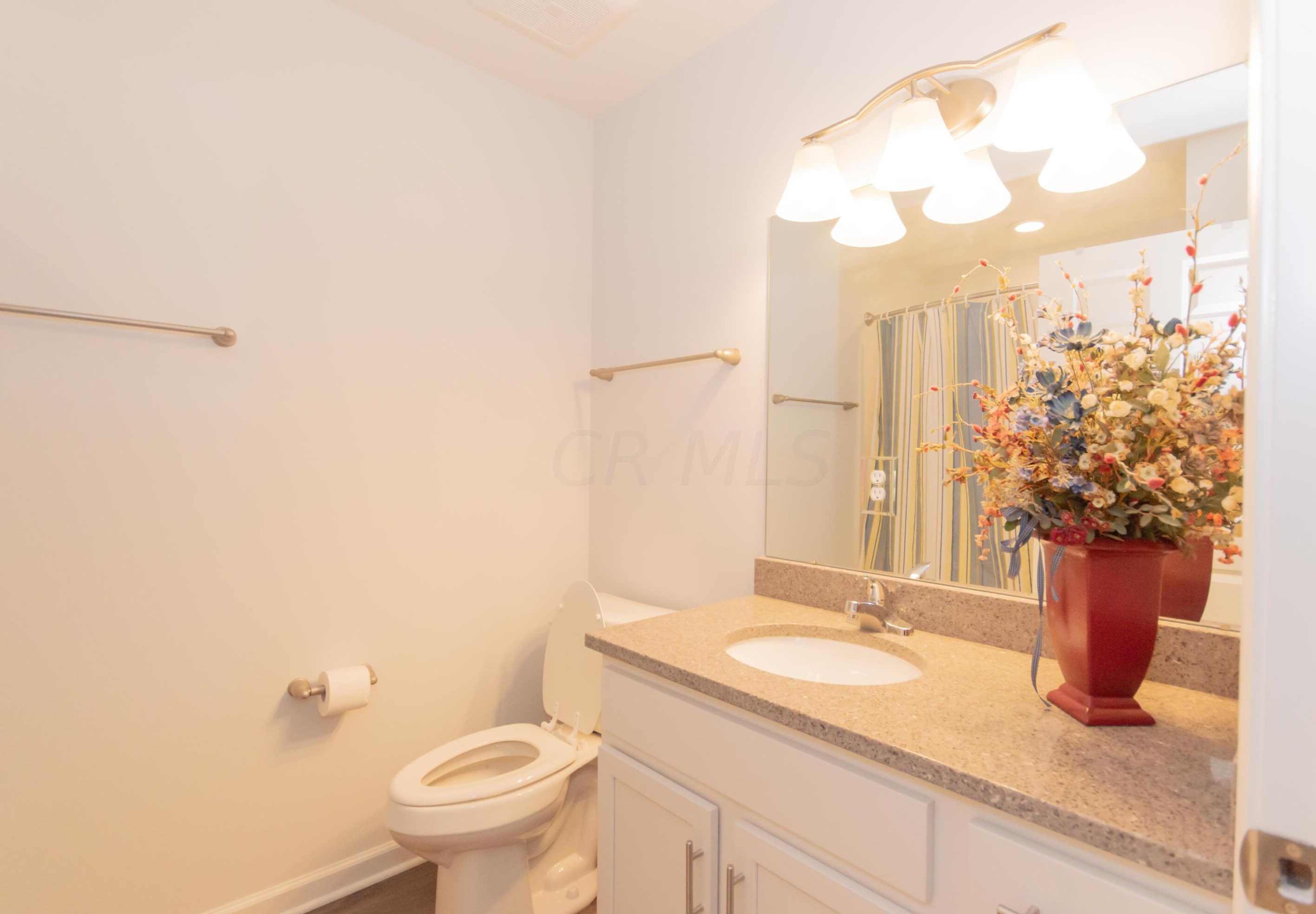 1383 Epworth Forest Dr, Lancaster OH  43130-7755 exterior
