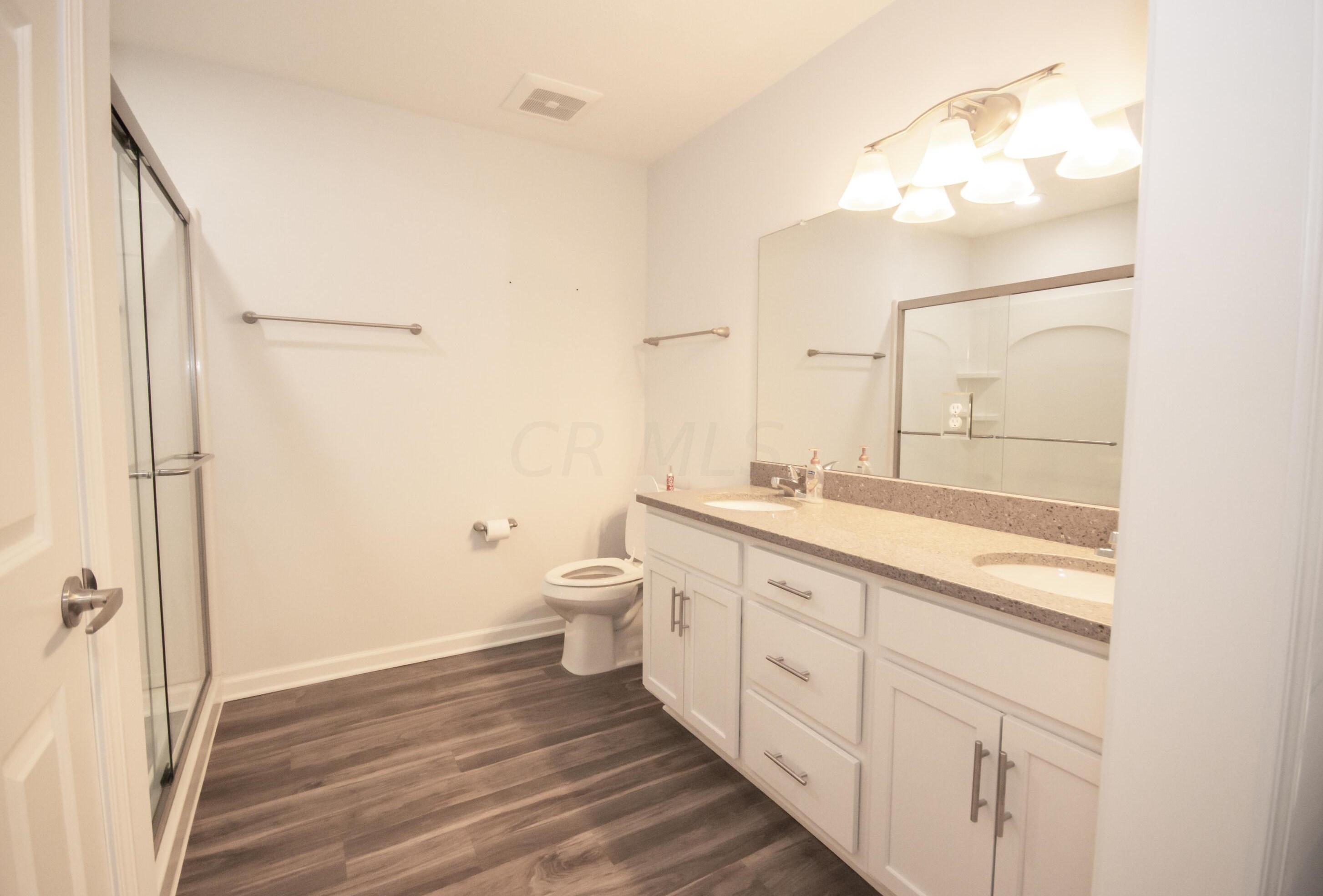 1383 Epworth Forest Dr, Lancaster OH  43130-7755 exterior