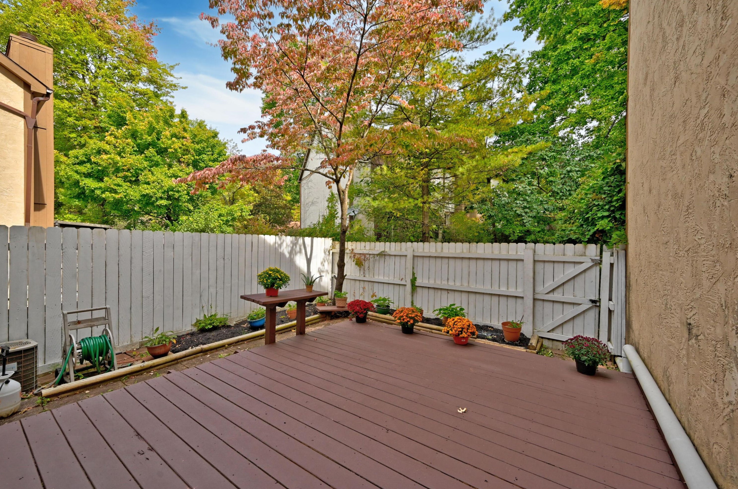 5188 Canon Rdg Ct, Columbus OH exterior