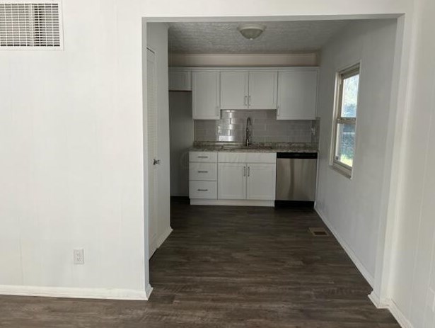 878 Antwerp Rd, Columbus OH  43213-2403 exterior