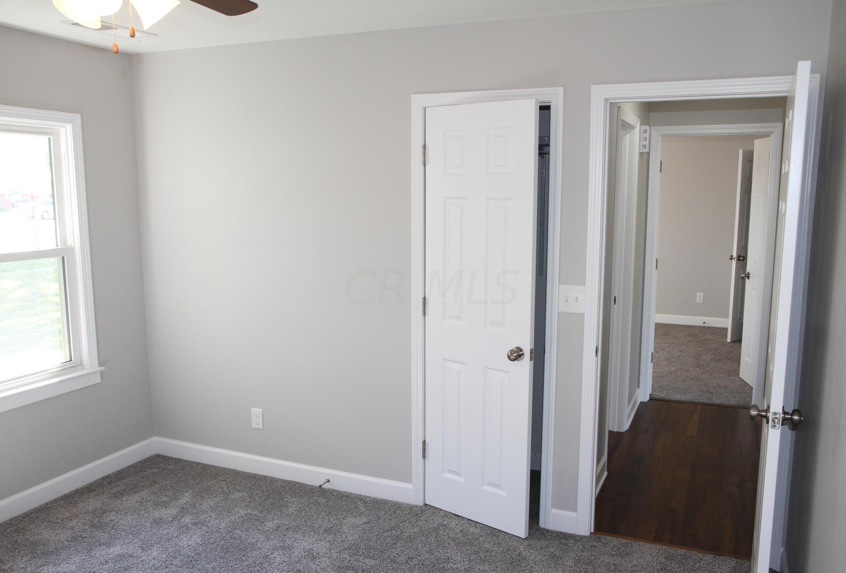 400 Long St, Ashville OH  43103-1308 exterior