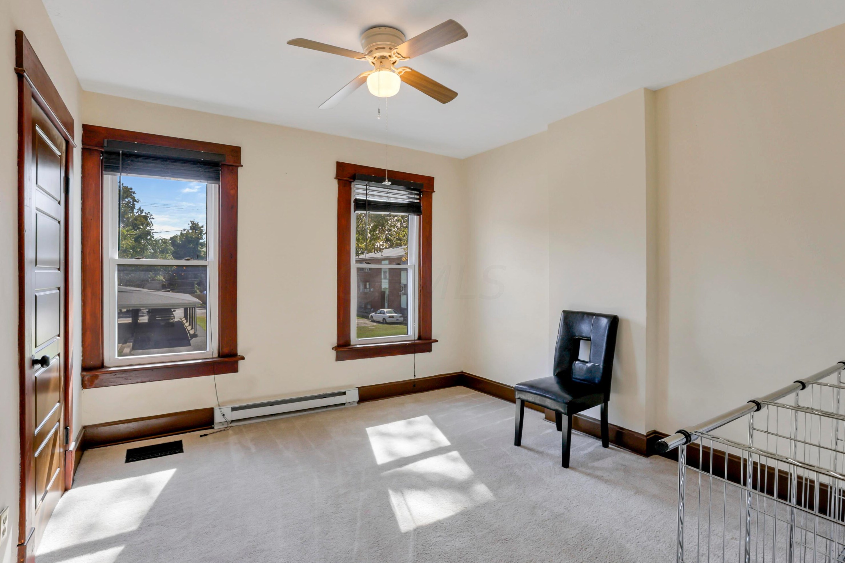 2312 5th Ave, Columbus OH 43201-2961 exterior