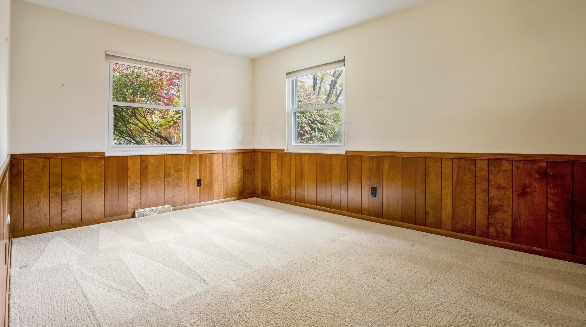 1173 Middleport Dr, Columbus OH 43235-4060 exterior