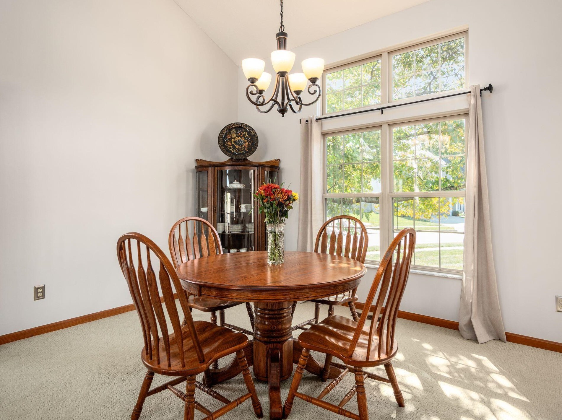 4625 Cutwater Ln, Hilliard OH 43026-7812 exterior