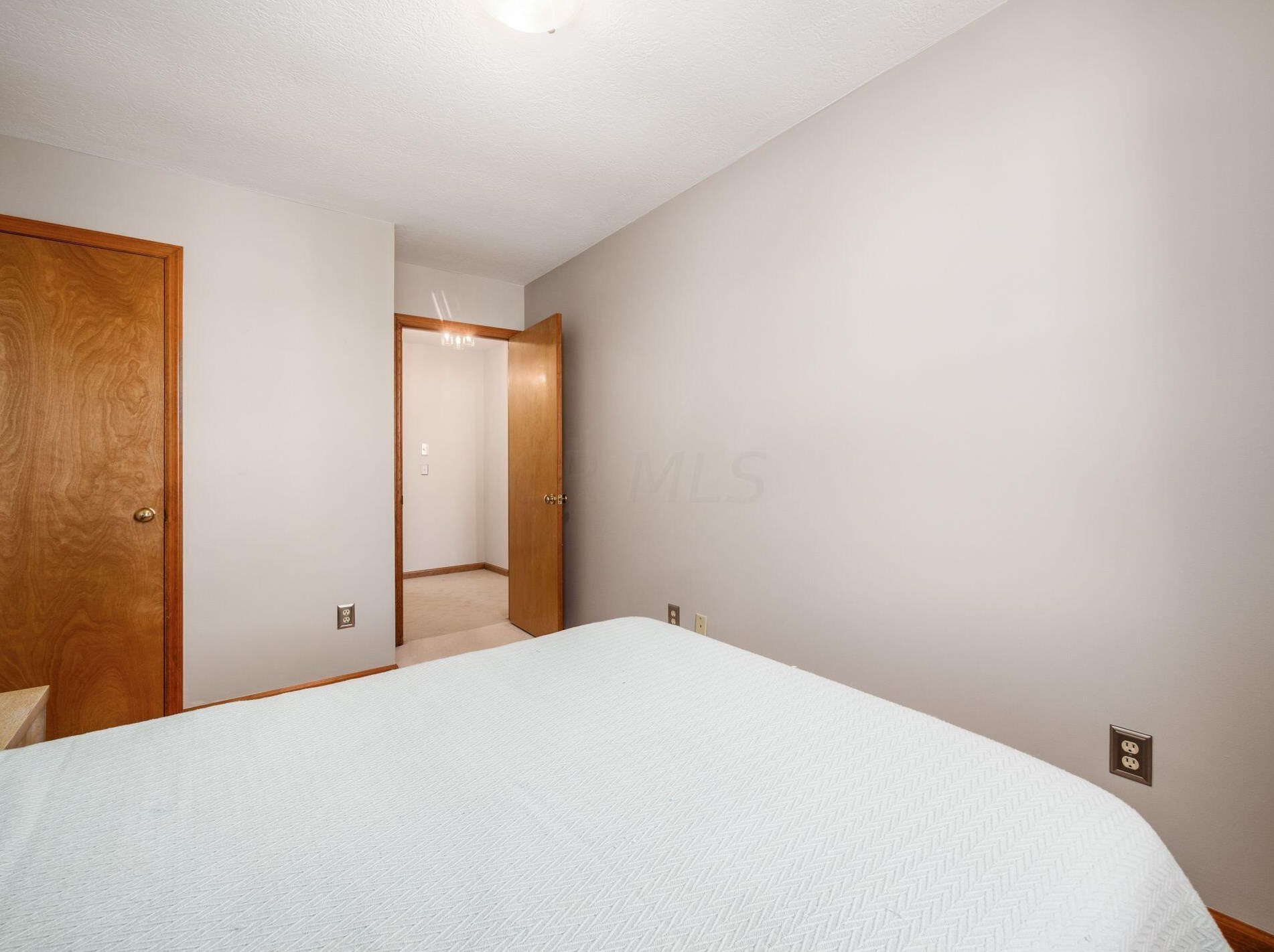 4625 Cutwater Ln, Hilliard OH 43026-7812 exterior