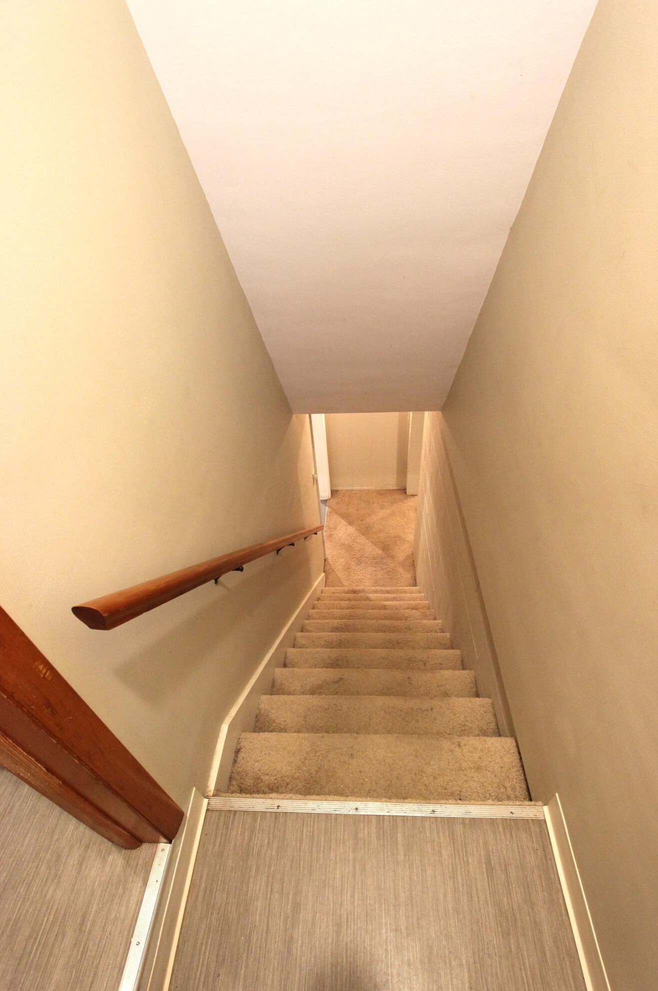 458 Summitview Dr, Lancaster OH 43130-2868 exterior