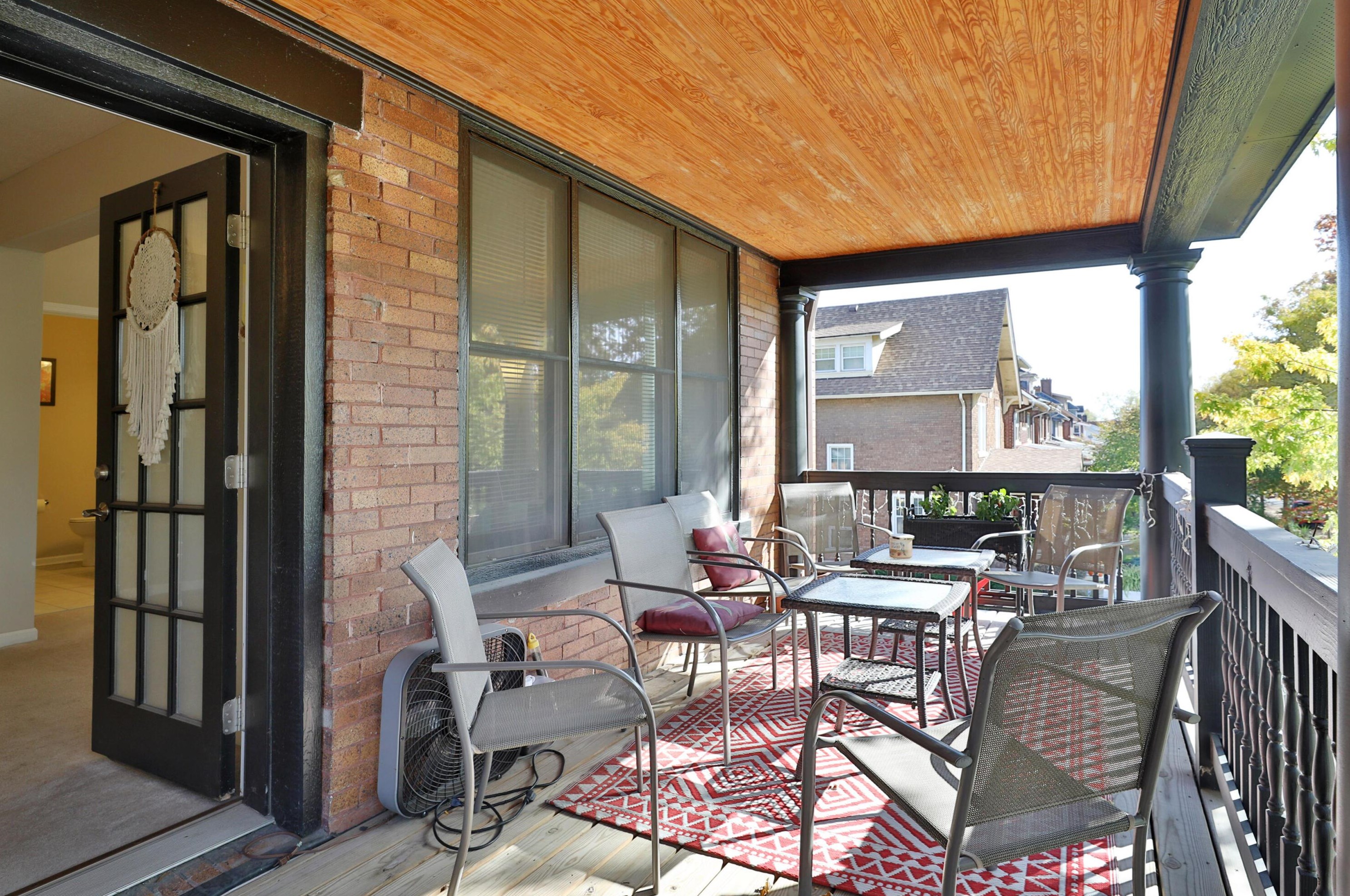 700 Wilson Ave, Columbus OH 43206-1646 exterior