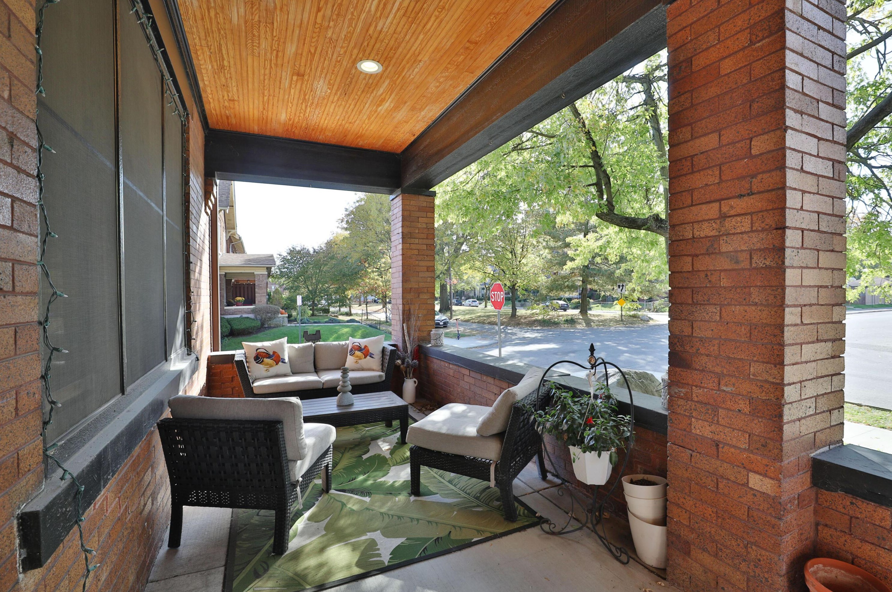 700 Wilson Ave, Columbus OH 43206-1646 exterior