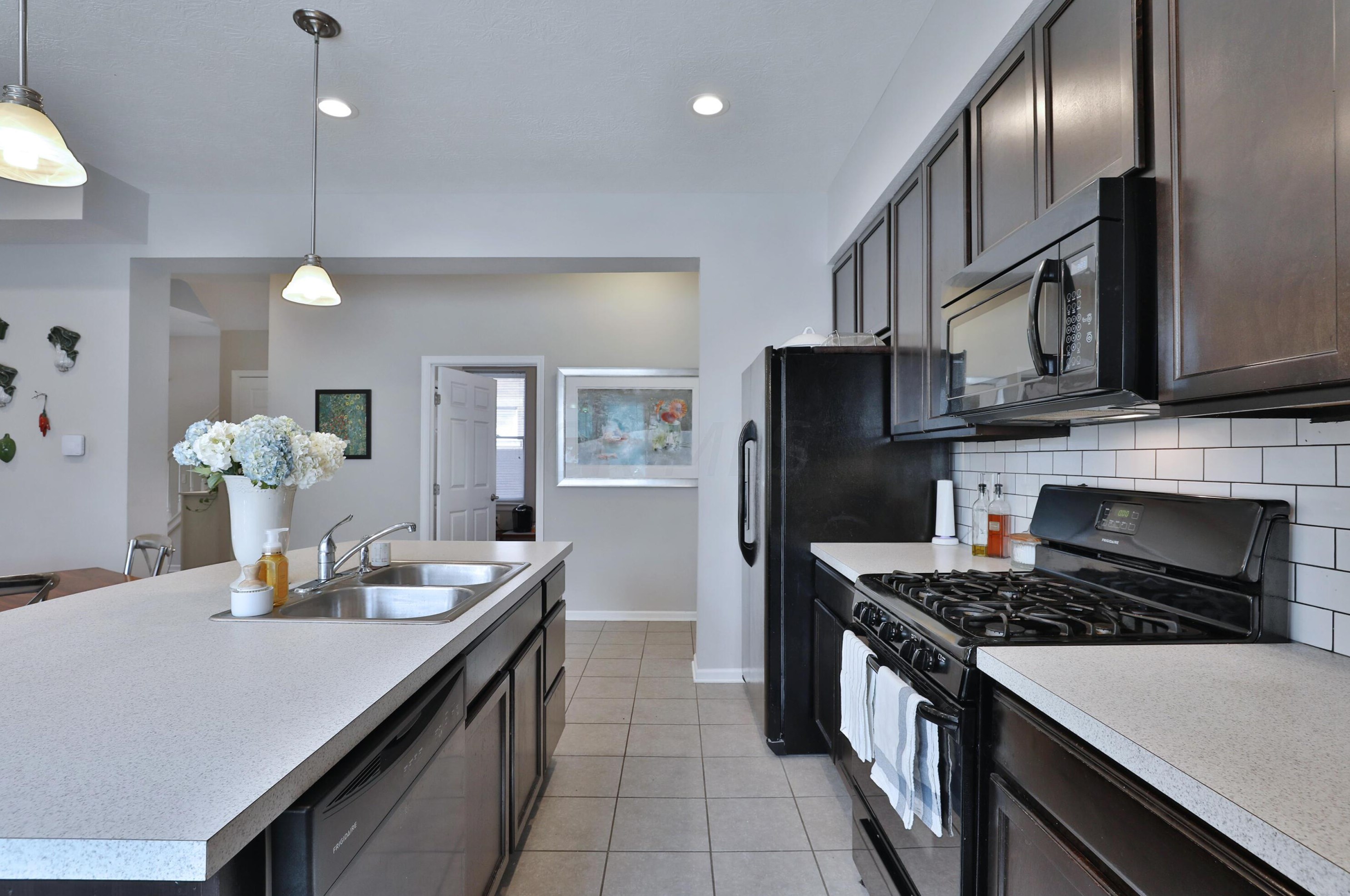 700 Wilson Ave, Columbus OH 43206-1646 exterior