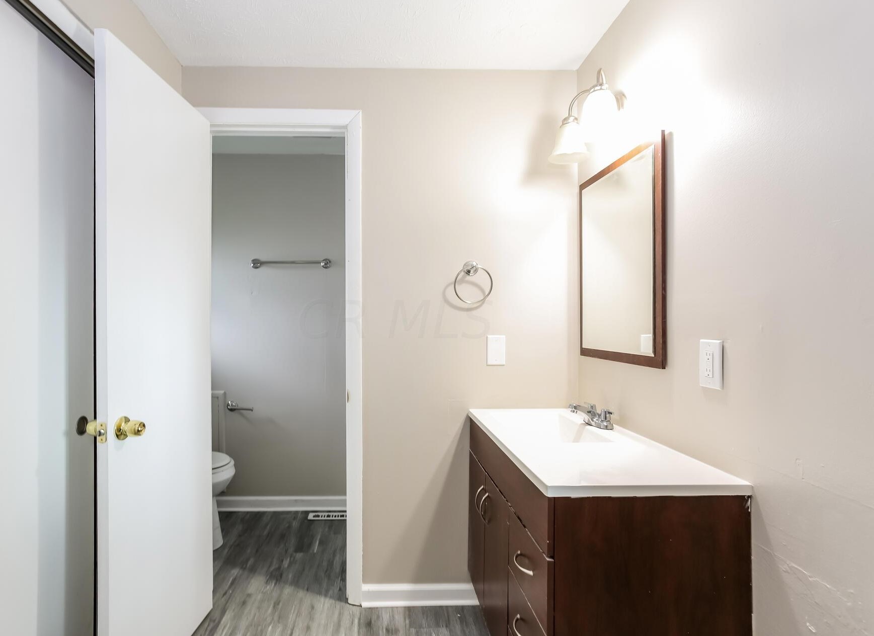 2753 Brownfield Rd, Columbus OH  43232-4614 exterior