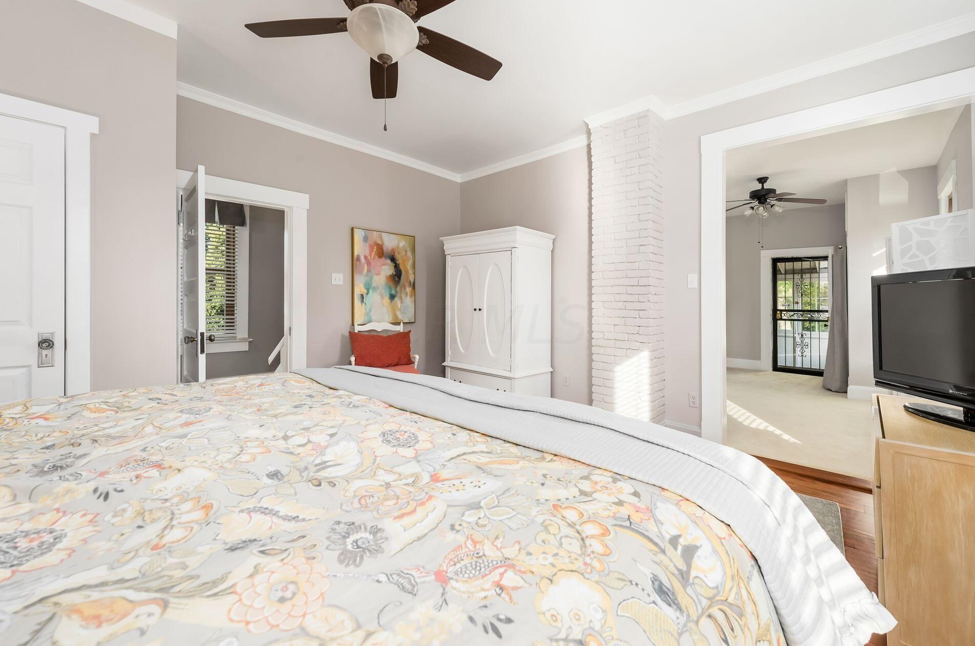 602 Collingwood Ave, Columbus OH 43213-1788 exterior