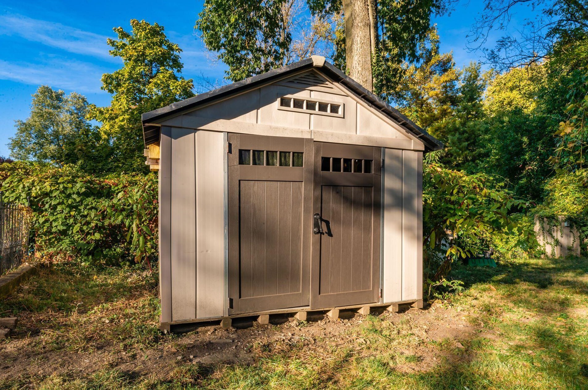 602 Collingwood Ave, Columbus OH 43213-1788 exterior